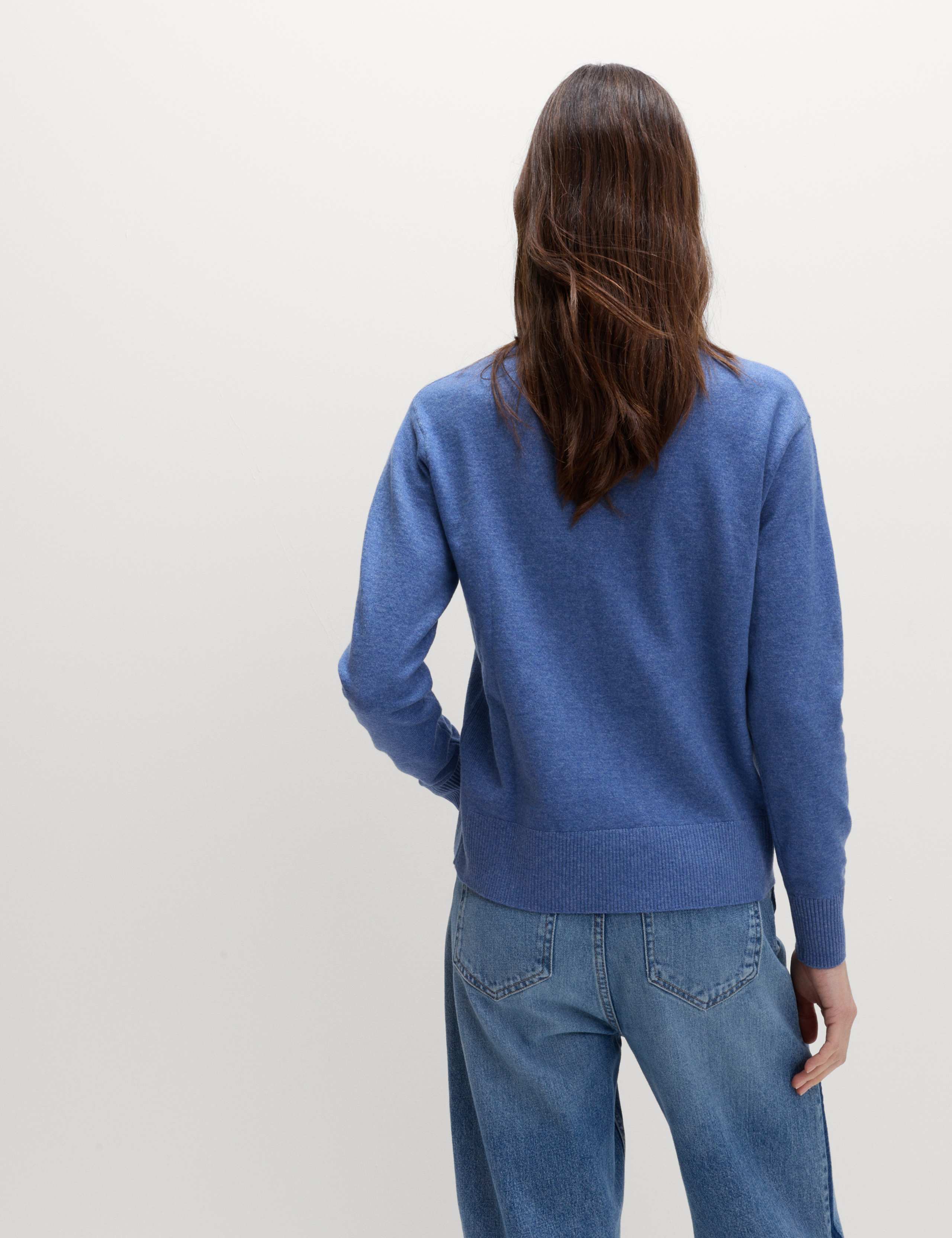 Air-Yarn Crew Neck Jumper 4 of 5