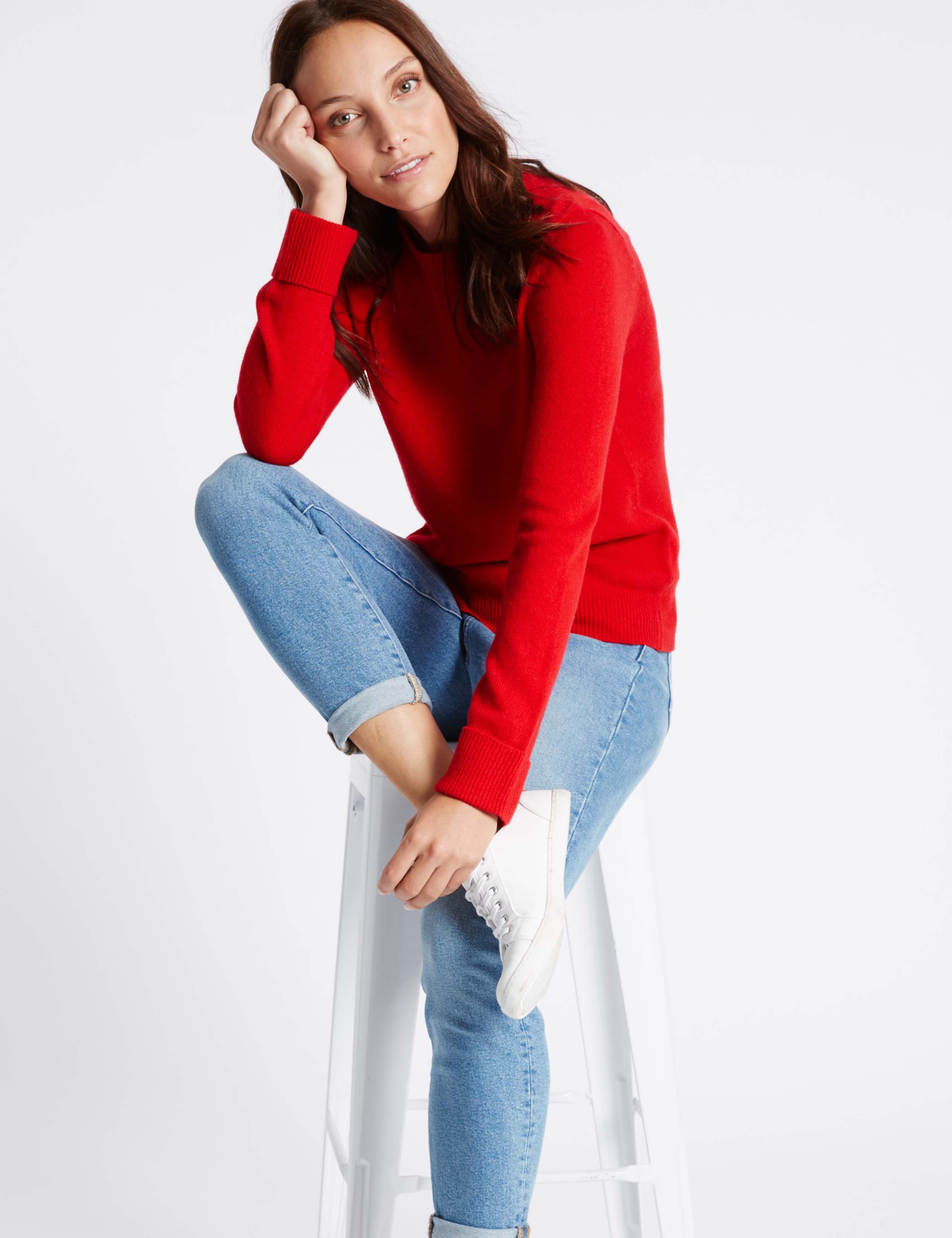 Lambswool Rich Round Neck Jumper 3 of 5