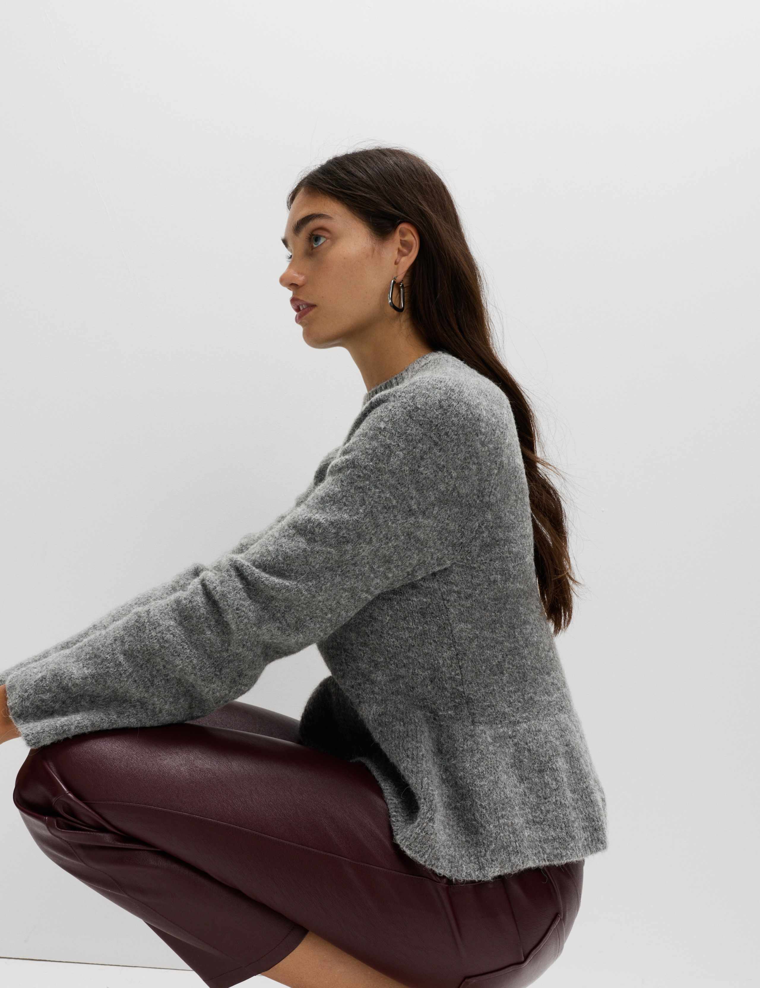 Crew Neck Peplum Jumper with Wool 4 of 5