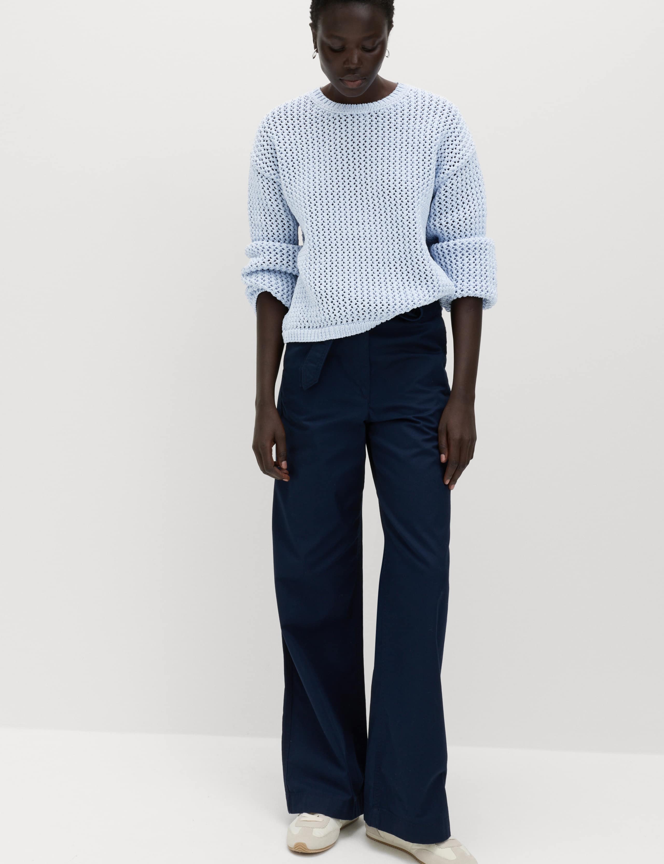 Textured Crew Neck Cropped Jumper 4 of 6