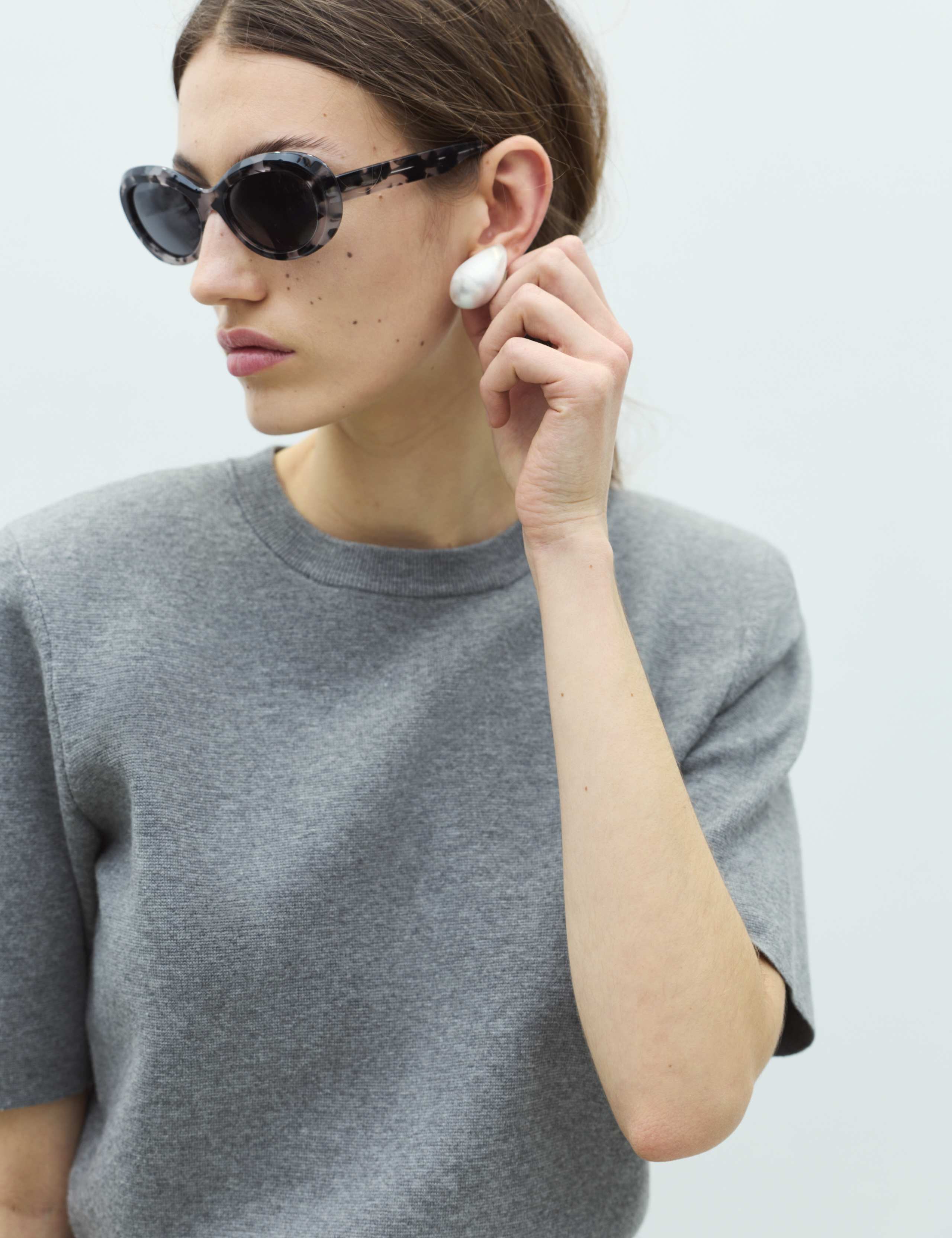 Shoulder Pad Knitted Top with Wool 3 of 6