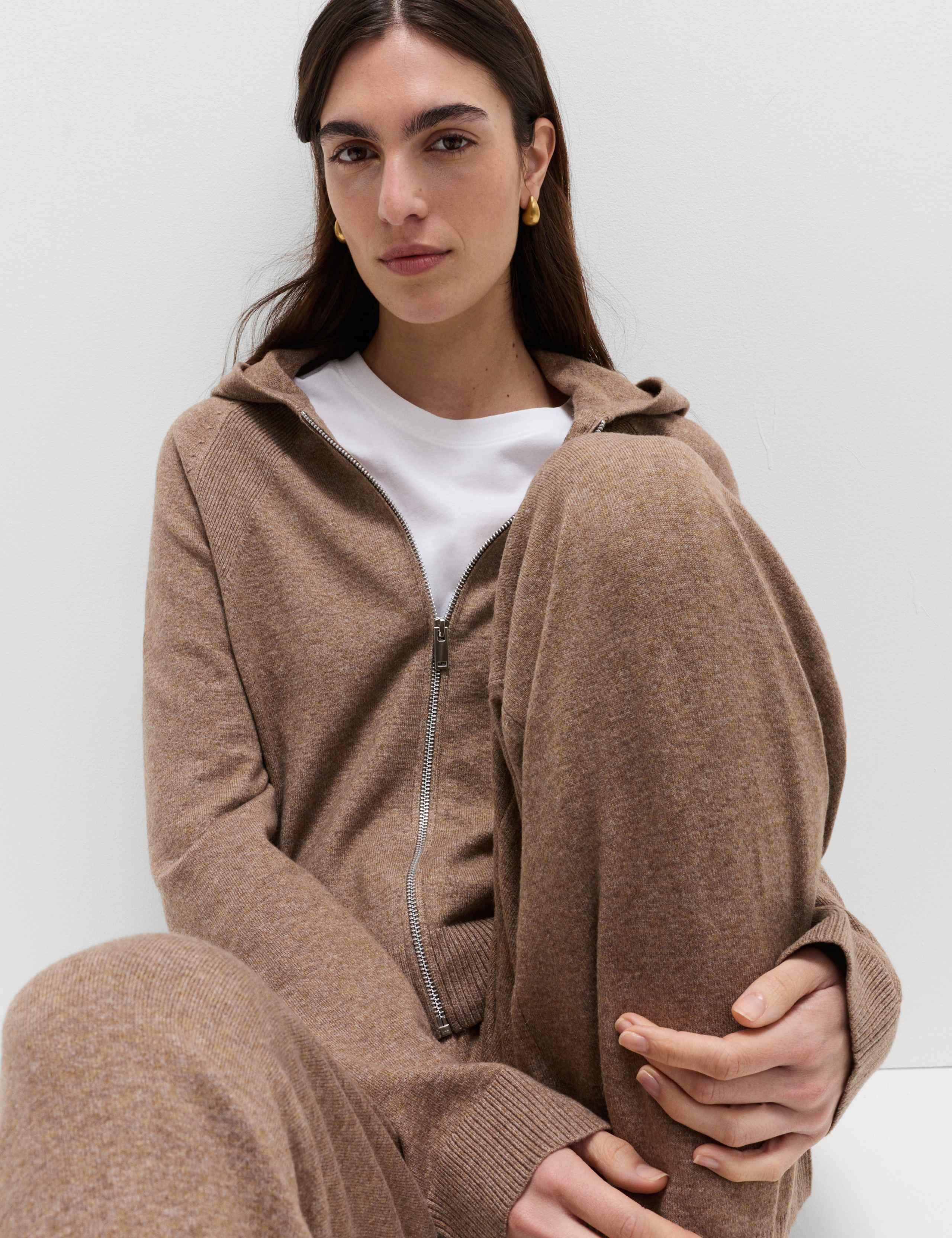 Knitted Zip Up Cropped Hoodie 4 of 4