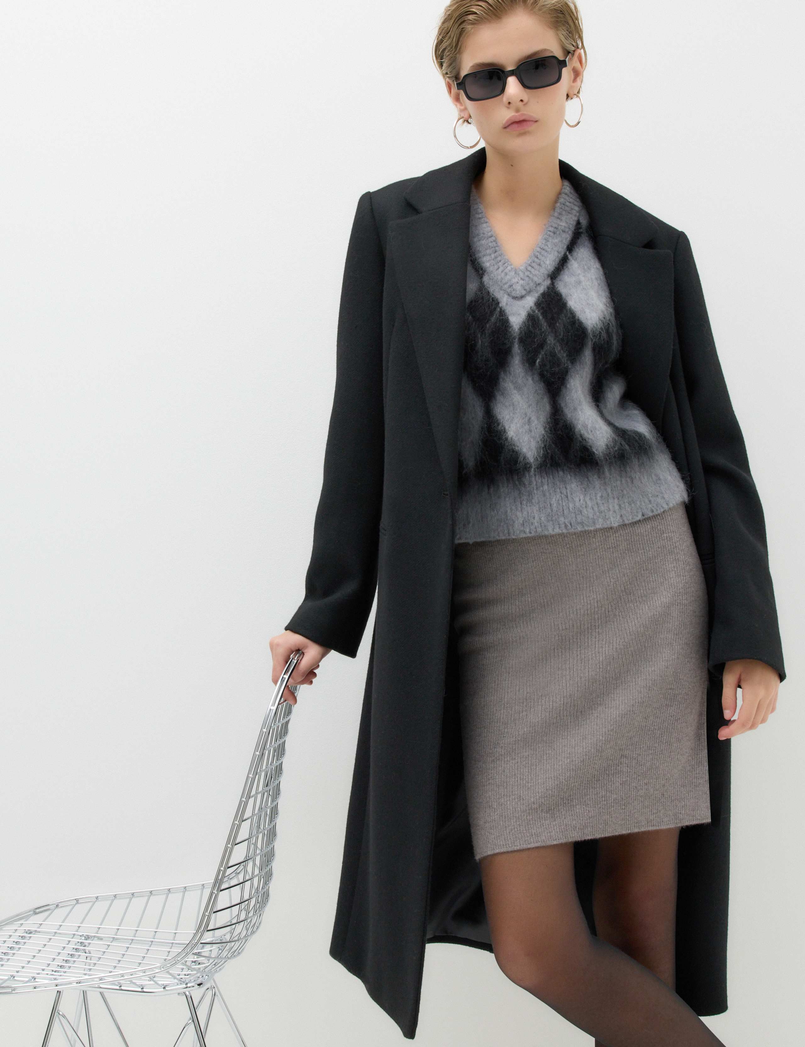 Air Yarn Knitted Mini Skirt 3 of 8