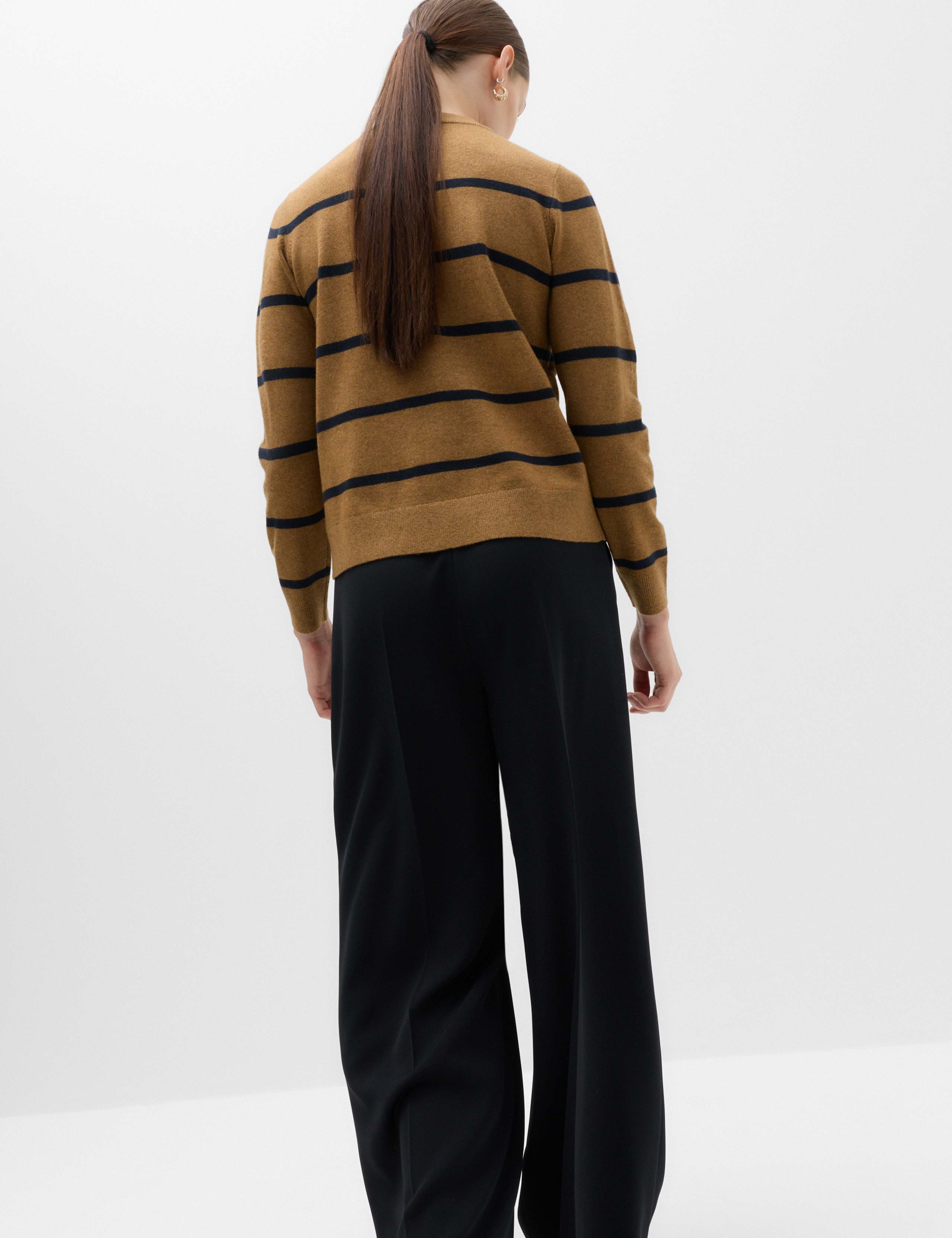 Air-Yarn Striped Crew Neck Jumper 4 of 6
