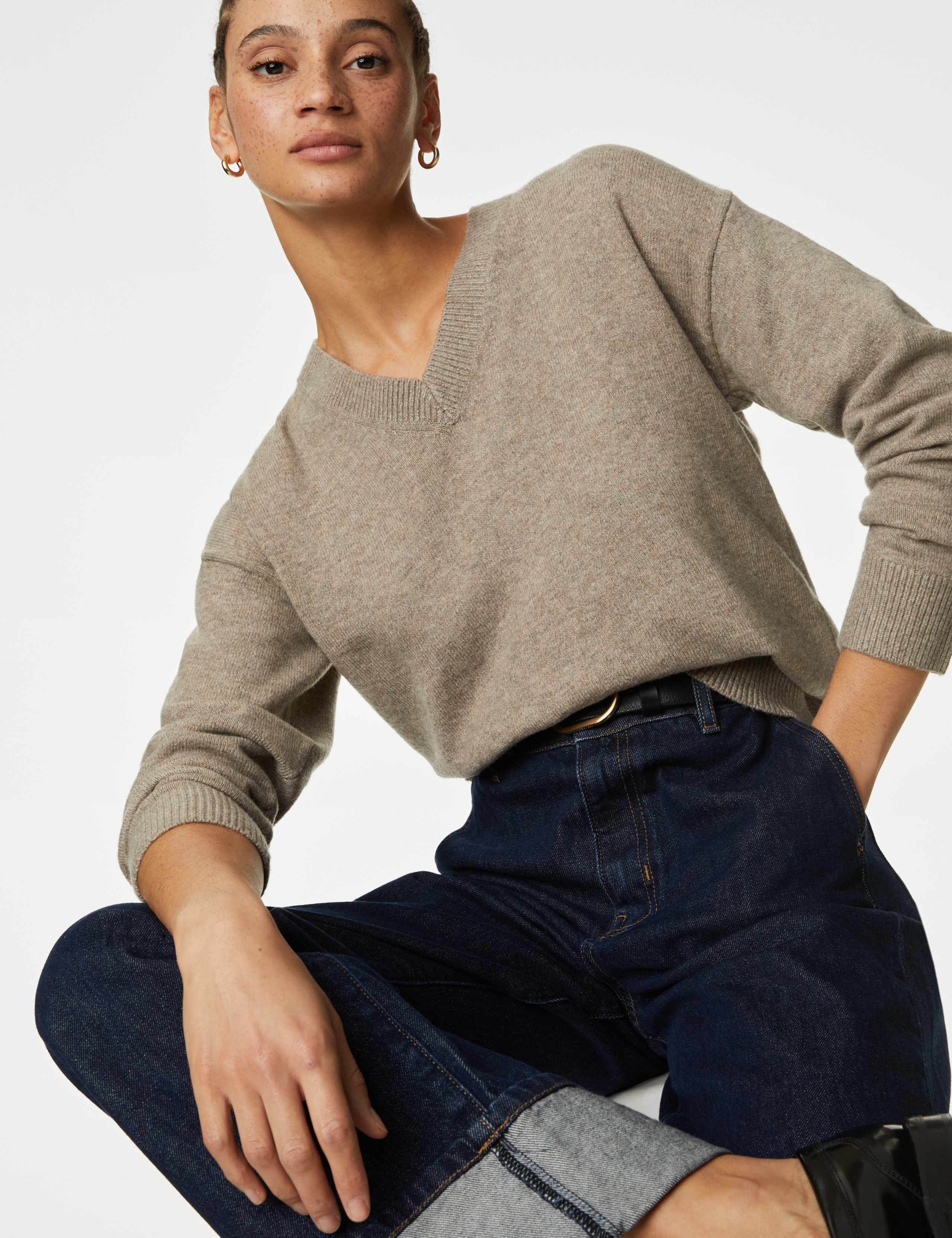 V-Neck Jumper 3 of 6