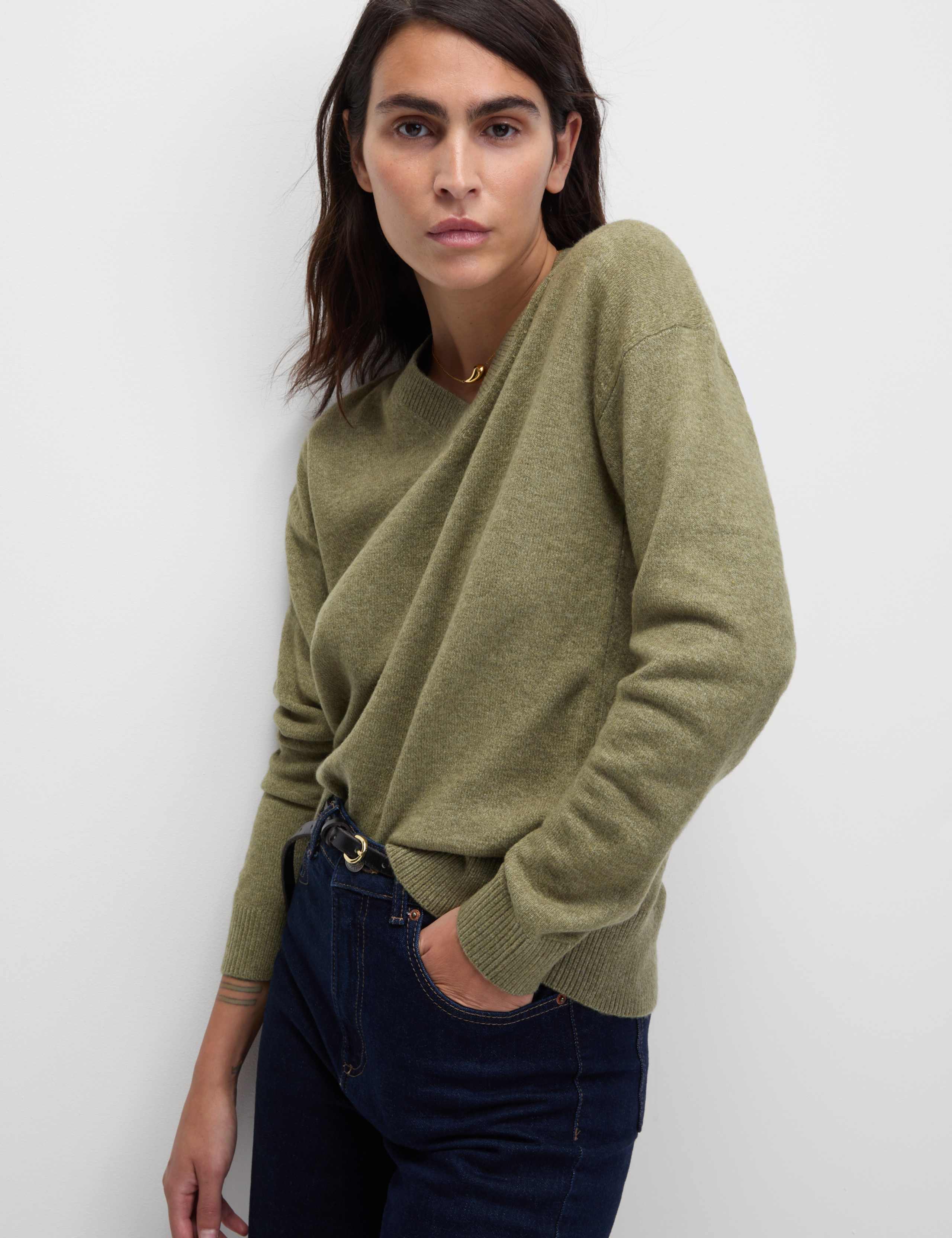 V-Neck Jumper 4 of 6