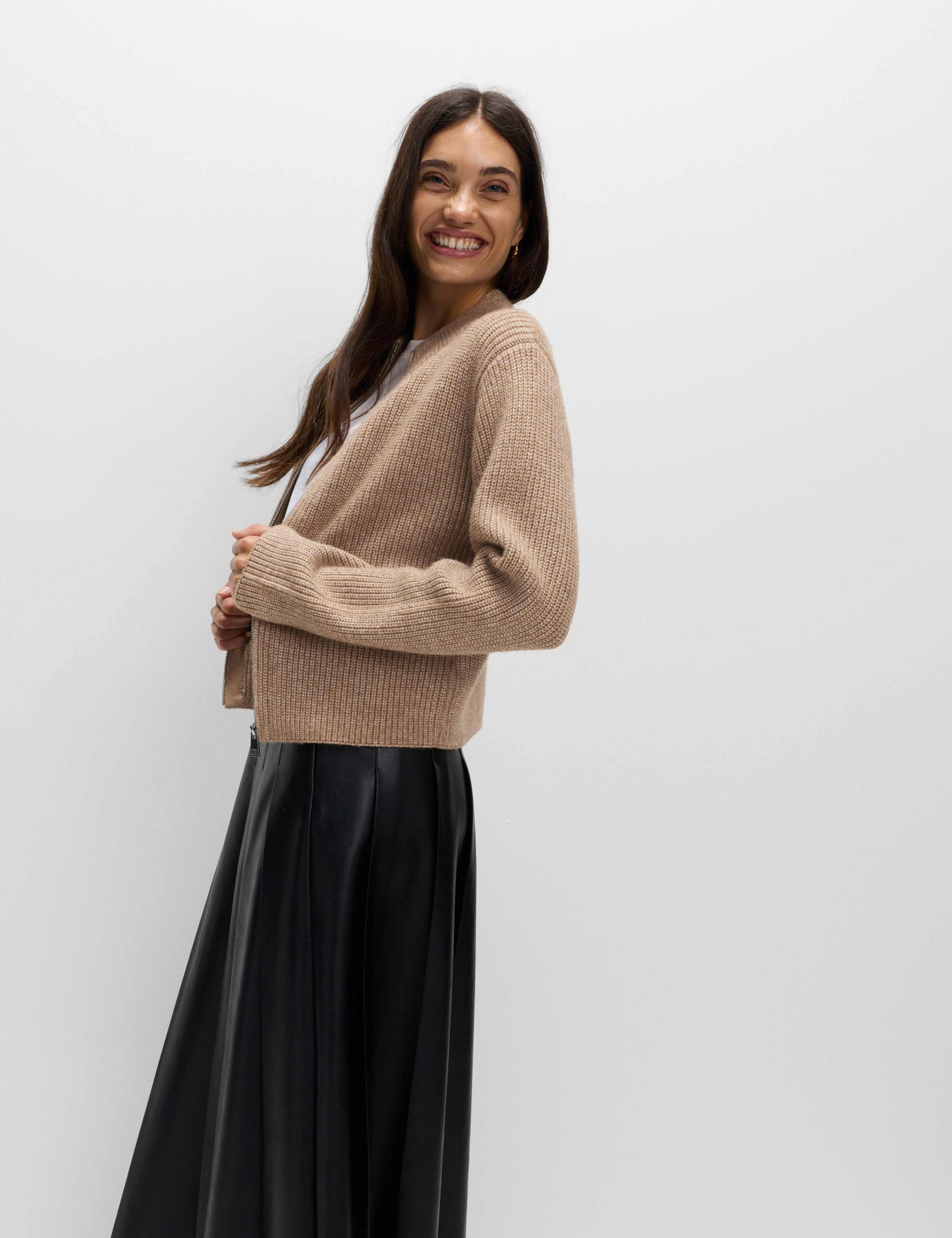 Cloud-Yarn Textured Bomber Cardigan 3 of 7