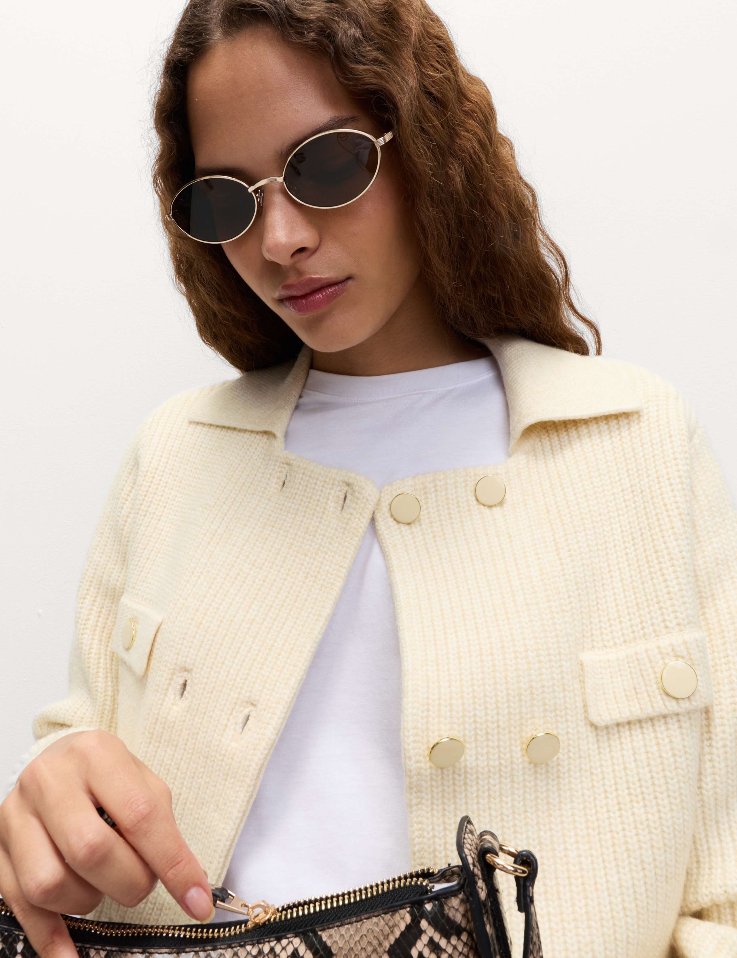 Cloud-Yarn Pocket Detail Knitted Jacket 4 of 7