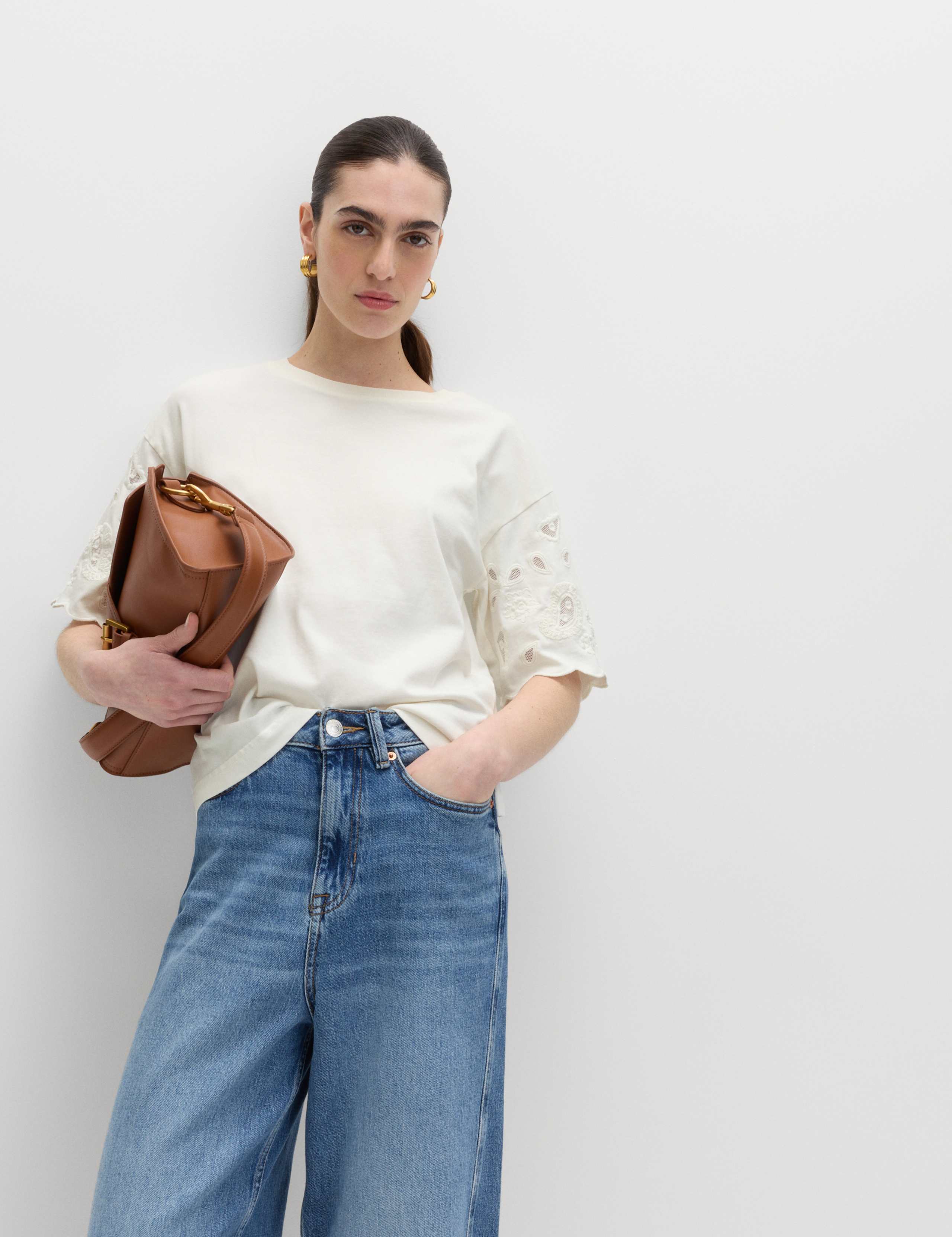 Pure Cotton Broderie Boxy T-Shirt 1 of 5