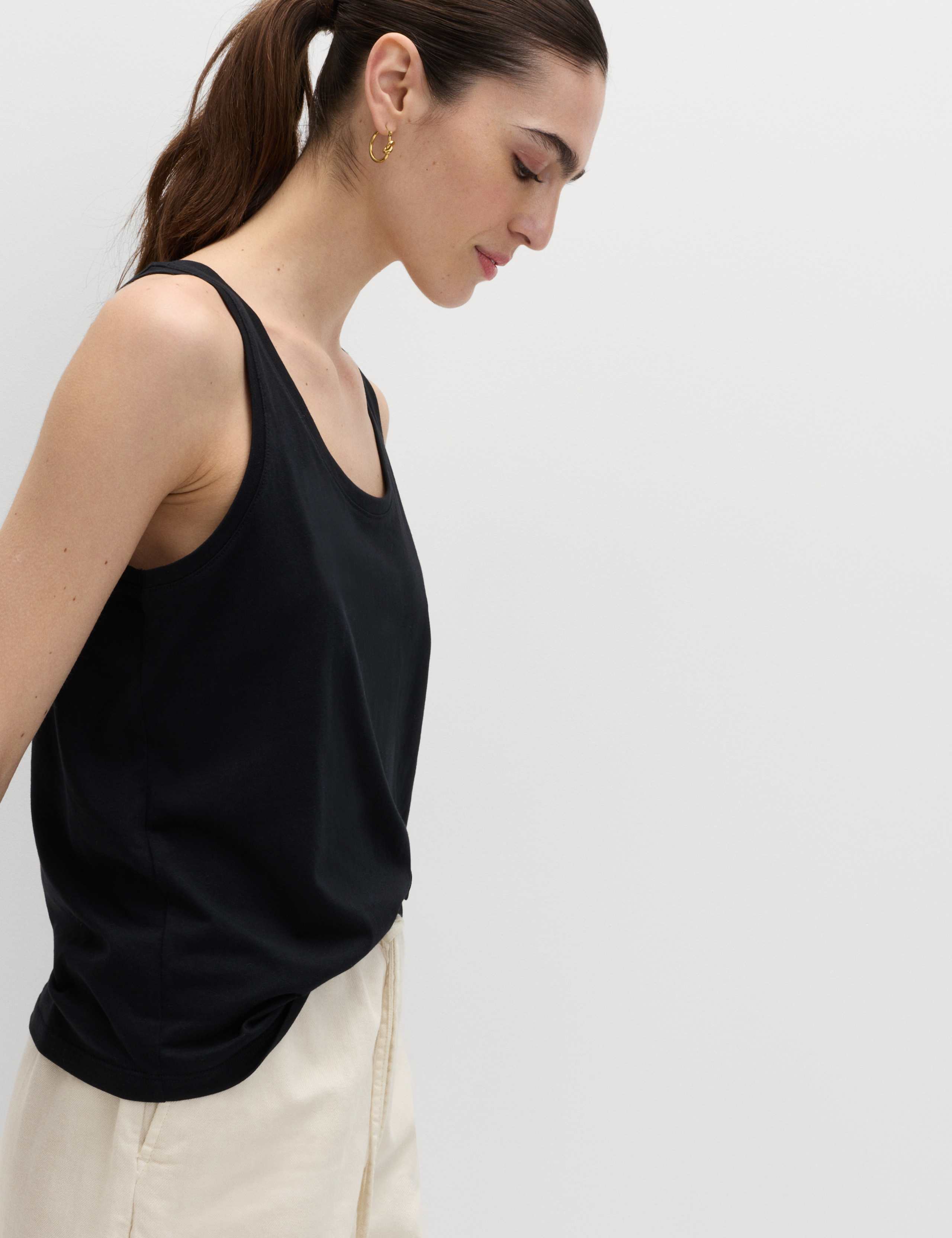 4 Pack Cotton Rich Vest Tops 3 of 5