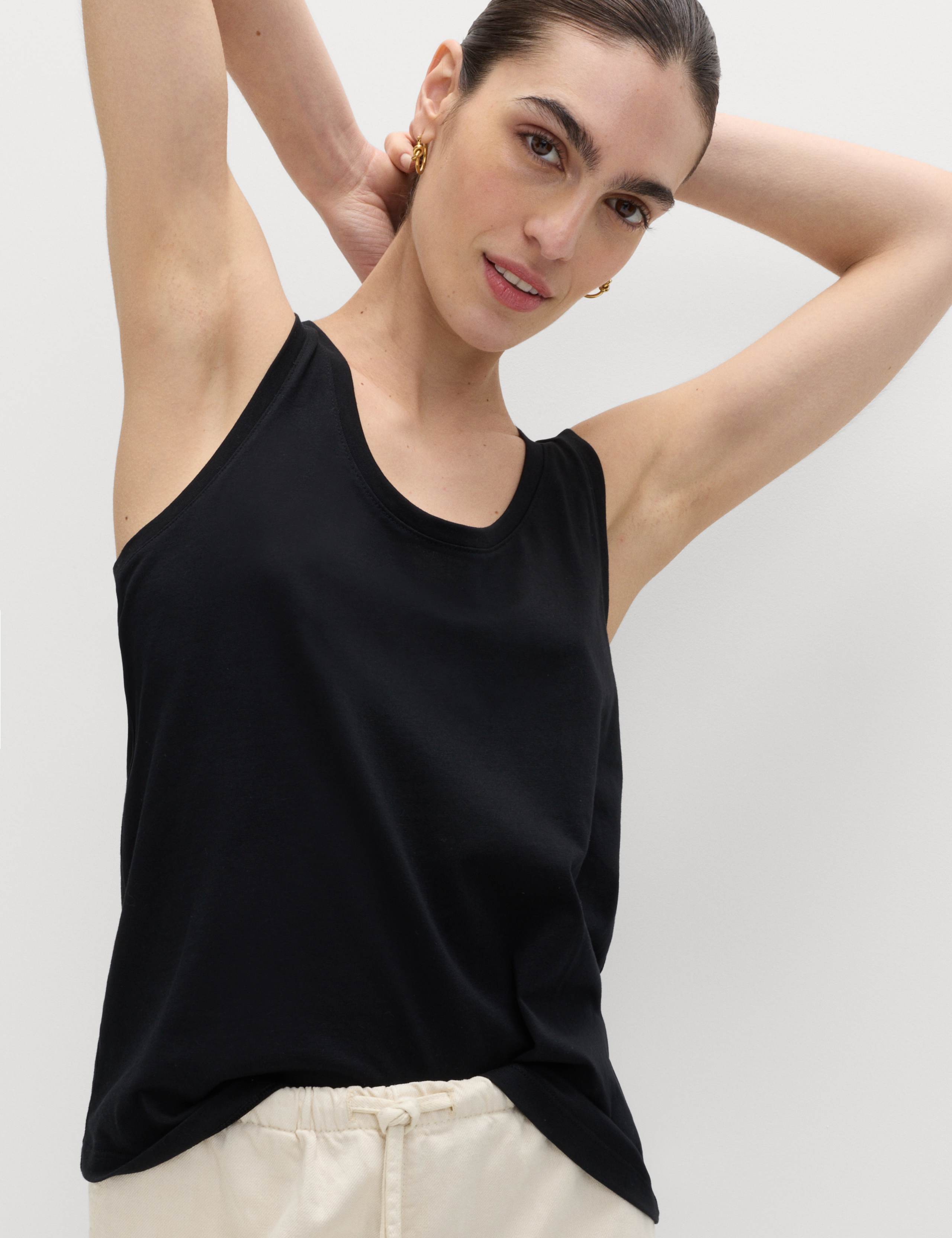 4 Pack Cotton Rich Ribbed Vest Tops 3 of 4