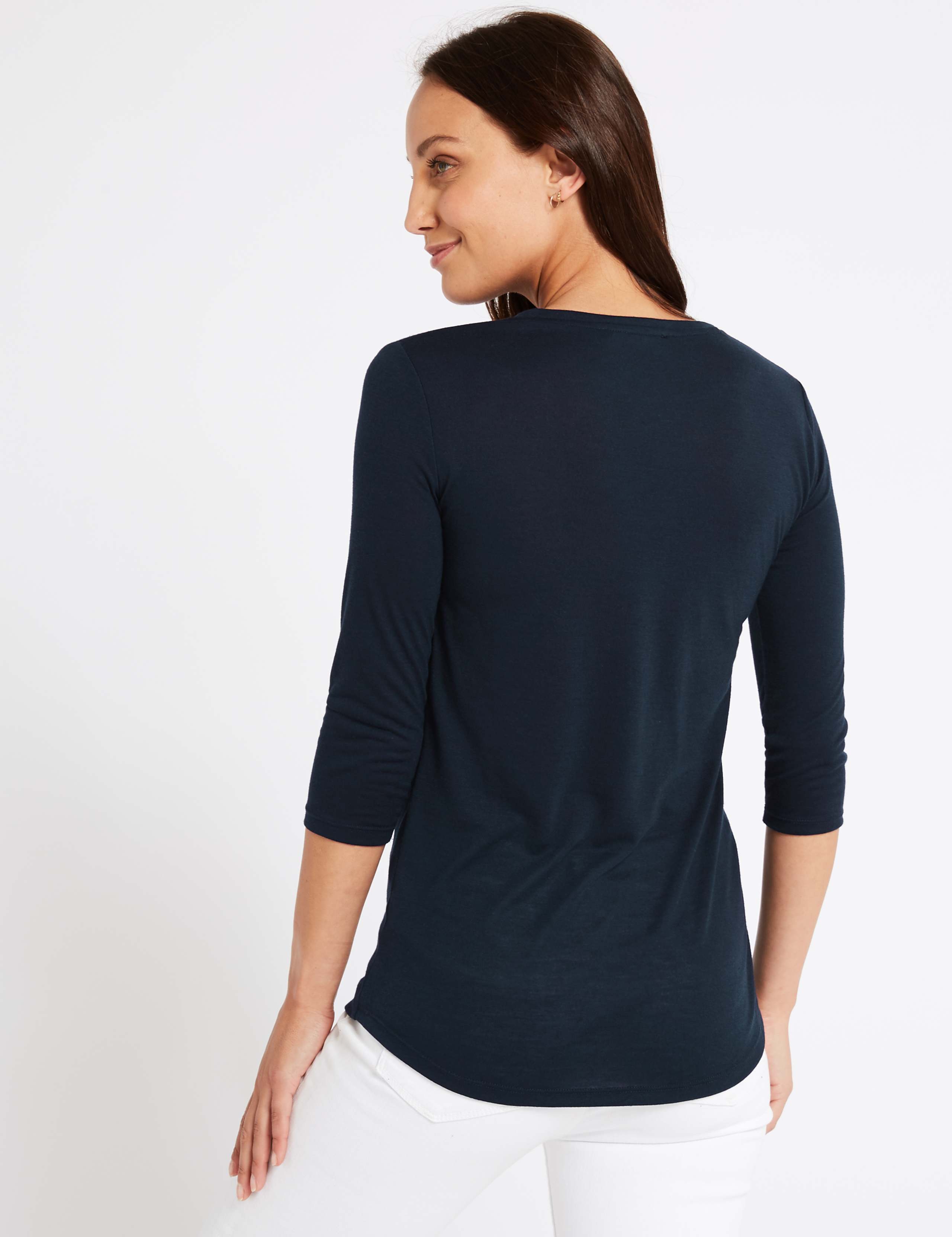 Round Neck 3/4 Sleeve Longline T-Shirt 4 of 4