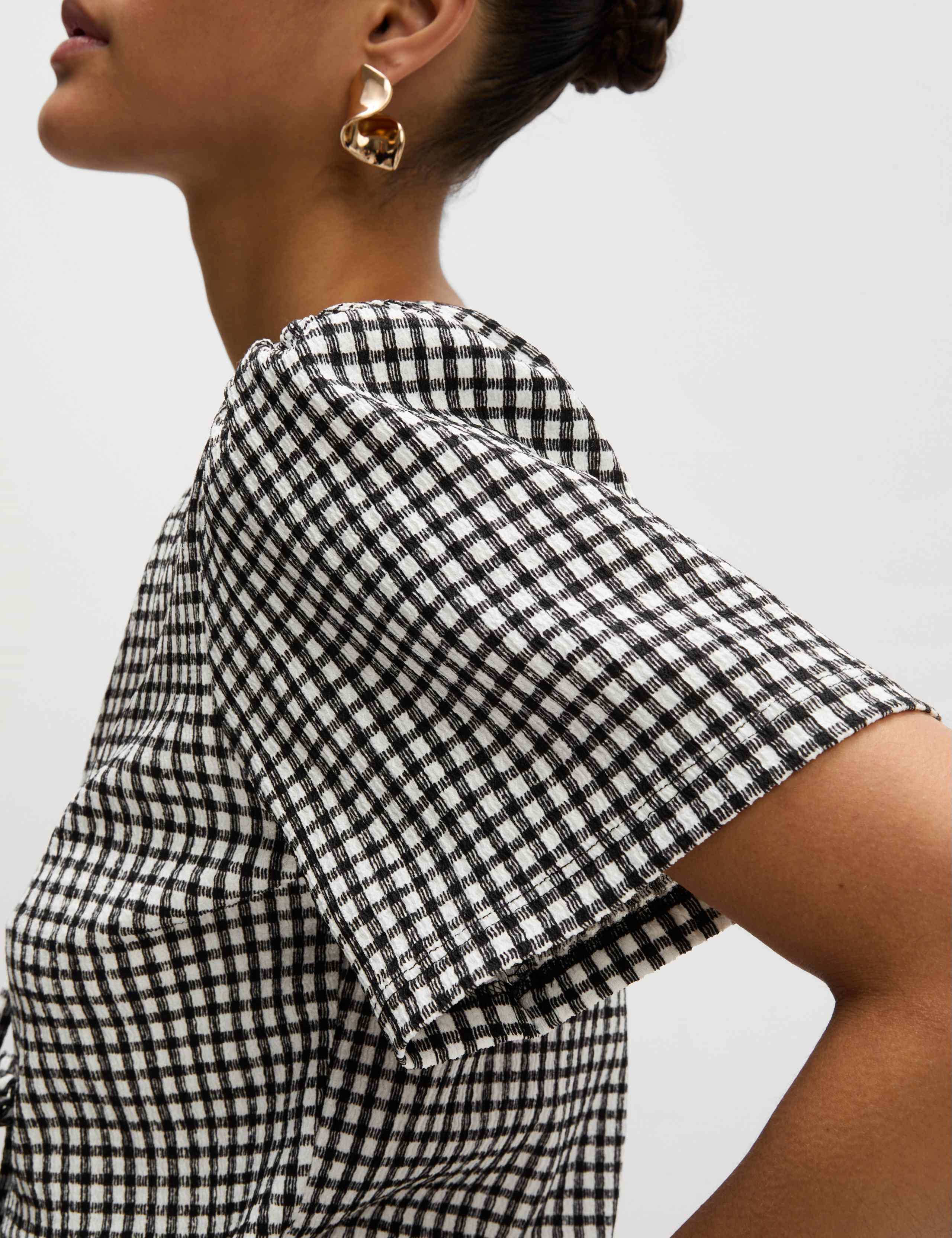 Gingham Textured V-Neck Tie Front Top 4 of 6