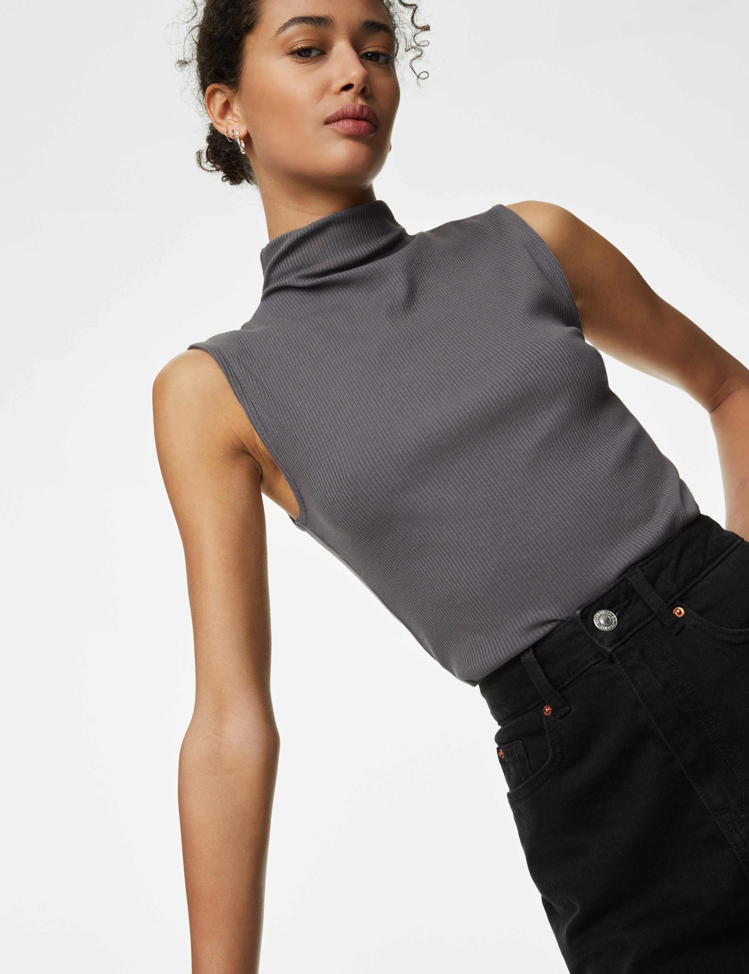 Cotton Blend Funnel Neck Vest 3 of 5