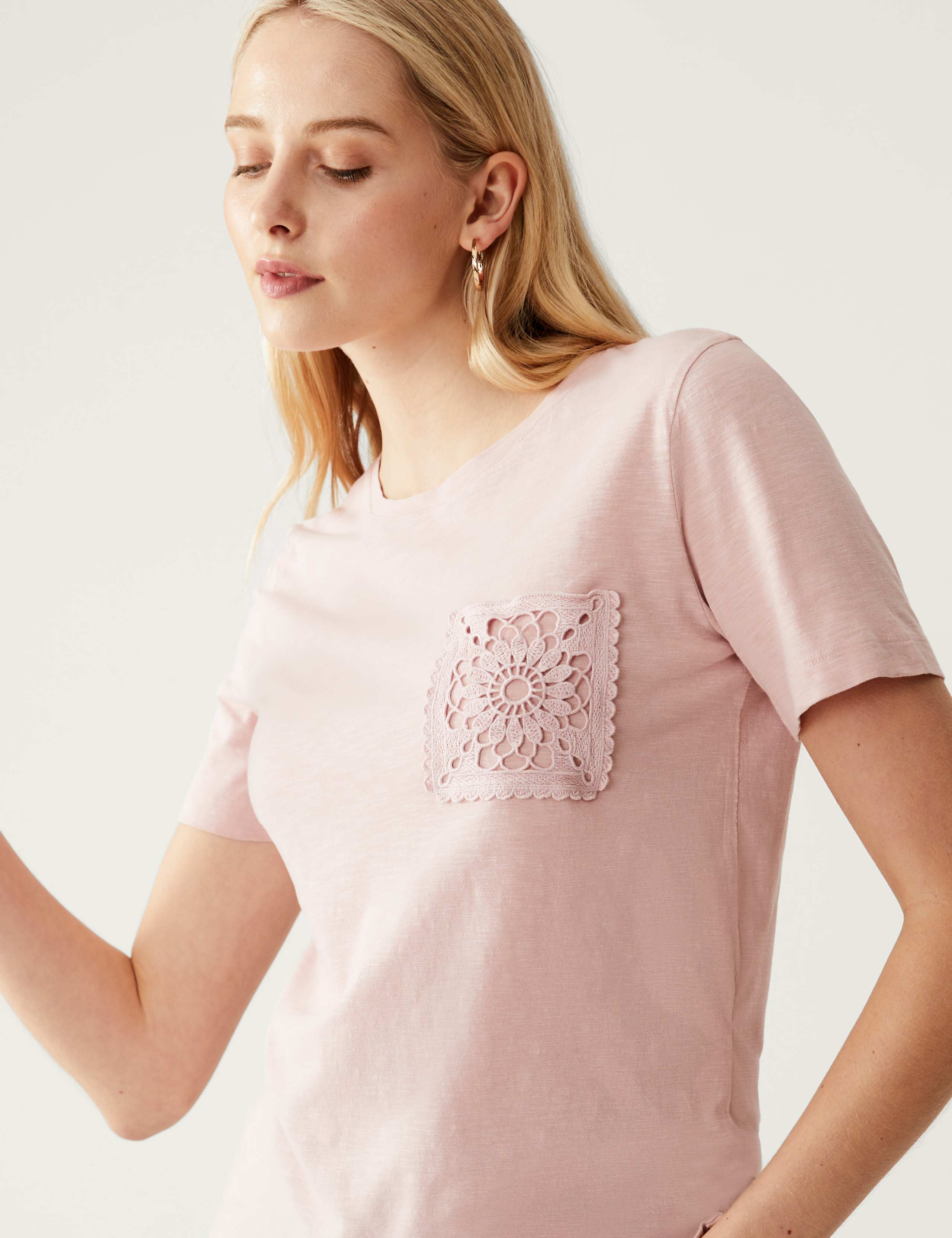 Pure Cotton Lace Pocket T-Shirt 3 of 5