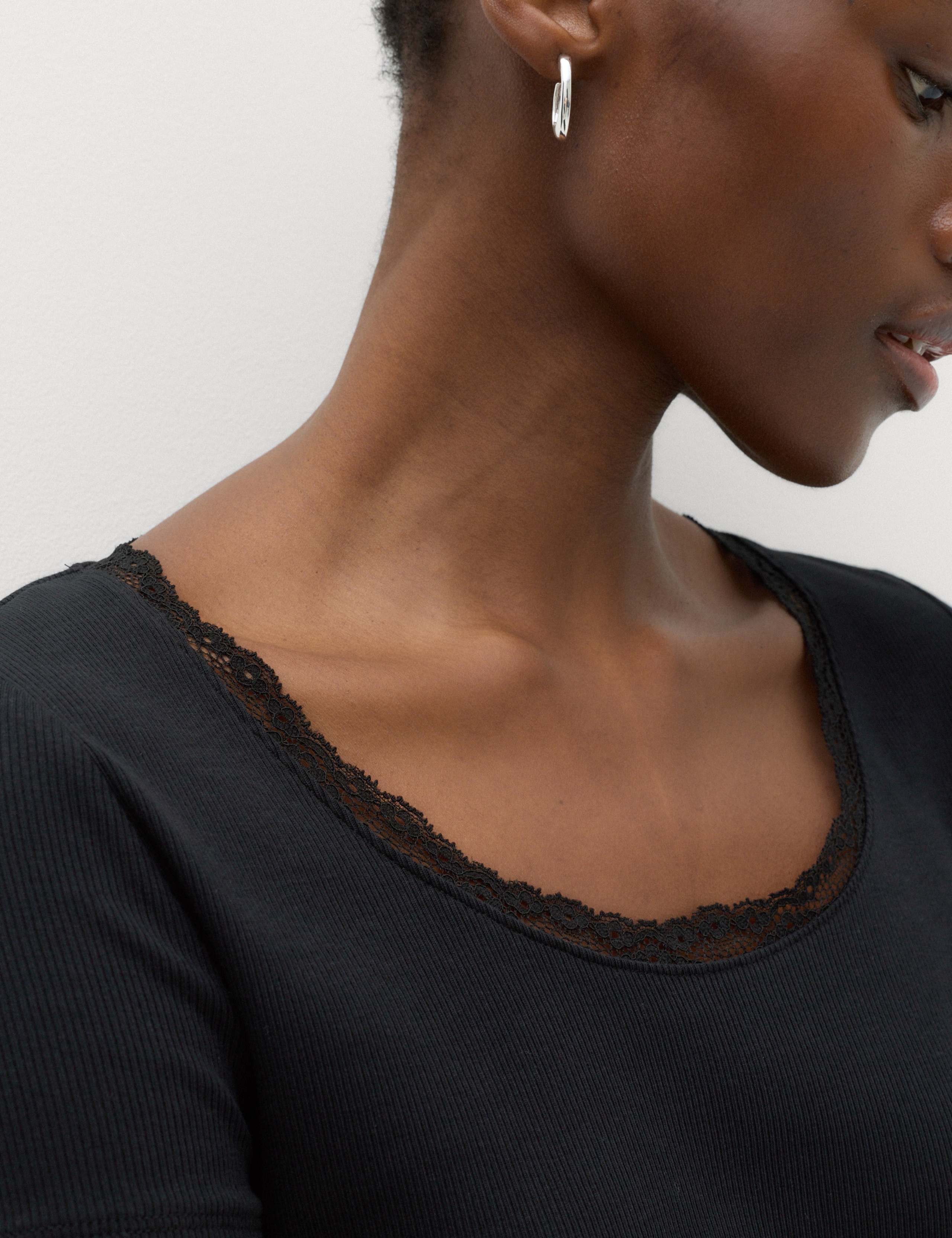Ribbed Lace Scoop Neck Short Sleeve Top 3 of 4
