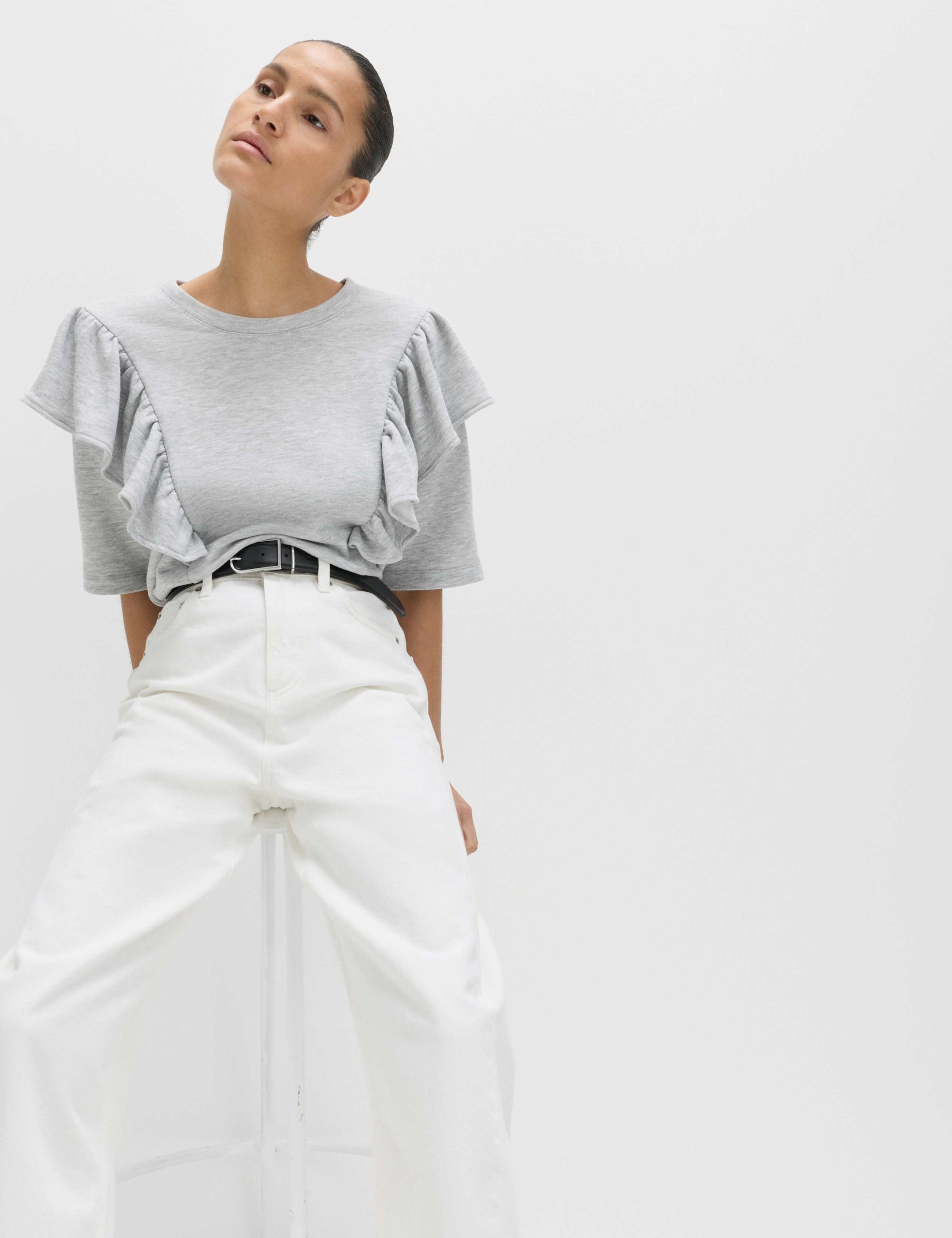 Cotton Blend Short Sleeve Frill Sweatshirt 3 of 7