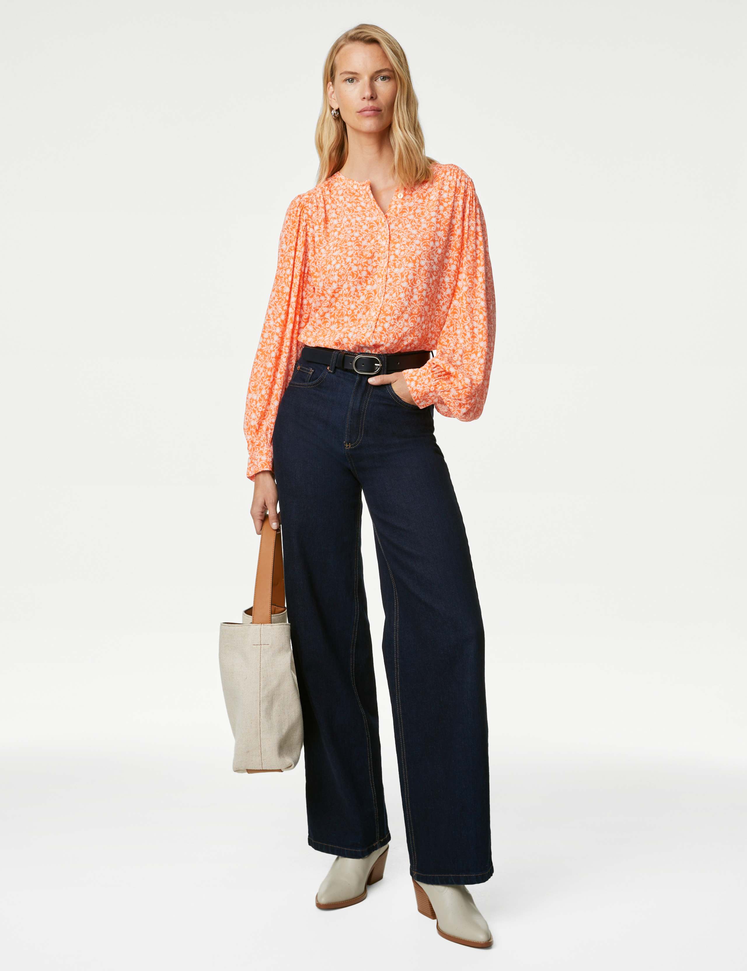 Printed Longline Button Through Blouse 3 of 5