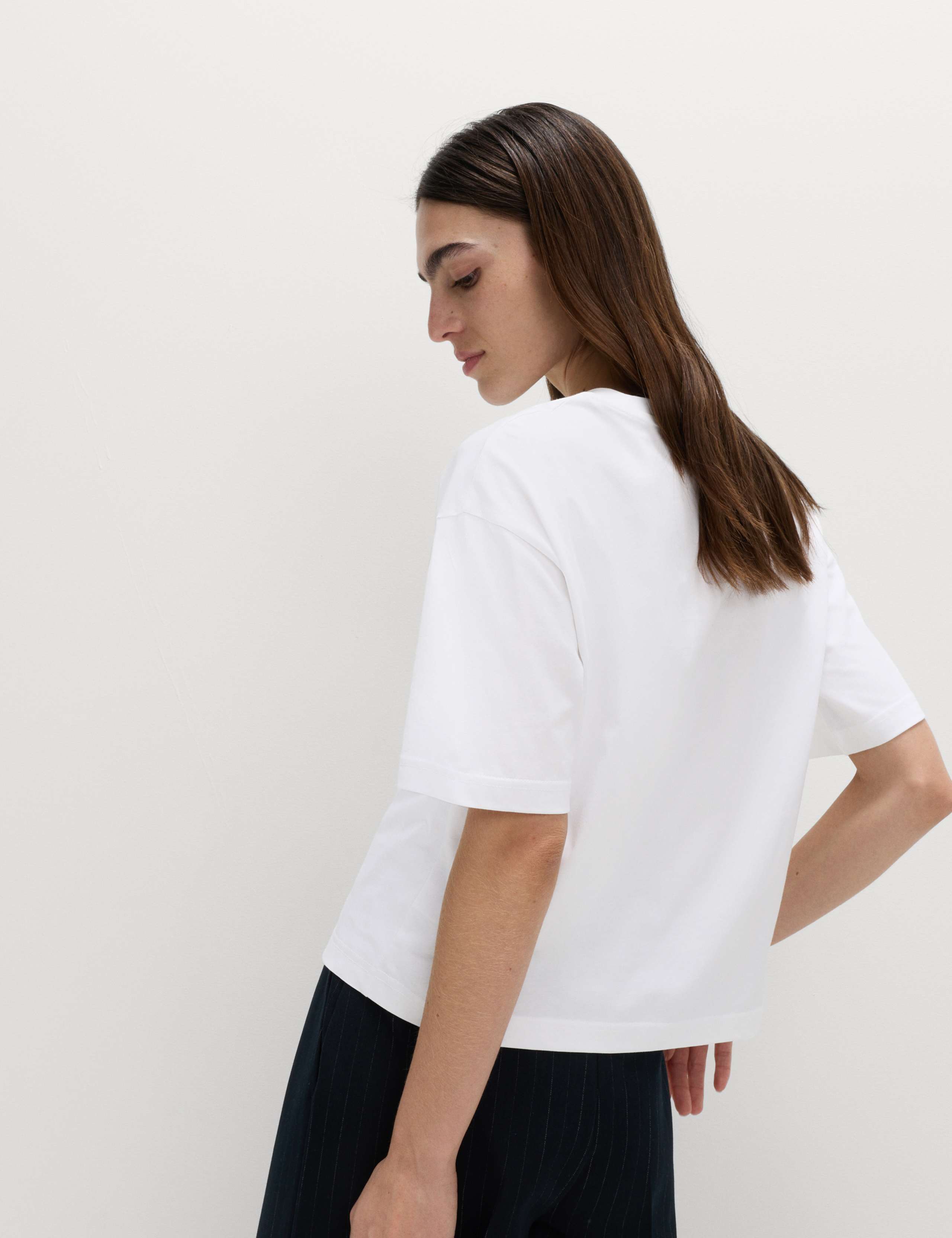 Pure Cotton Graphic Boxy T-Shirt 4 of 4