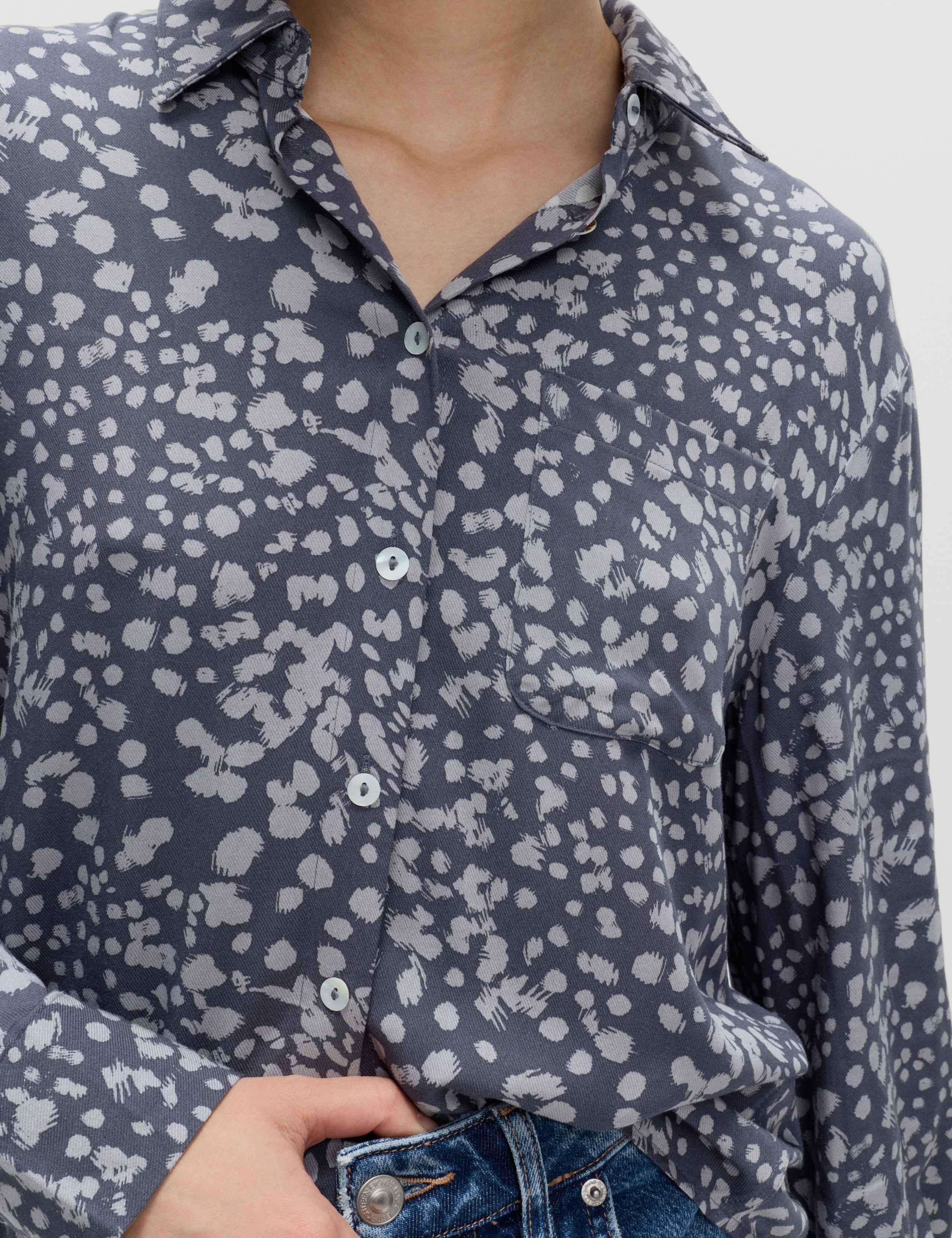 Printed Collared Button Through Blouse 4 of 6