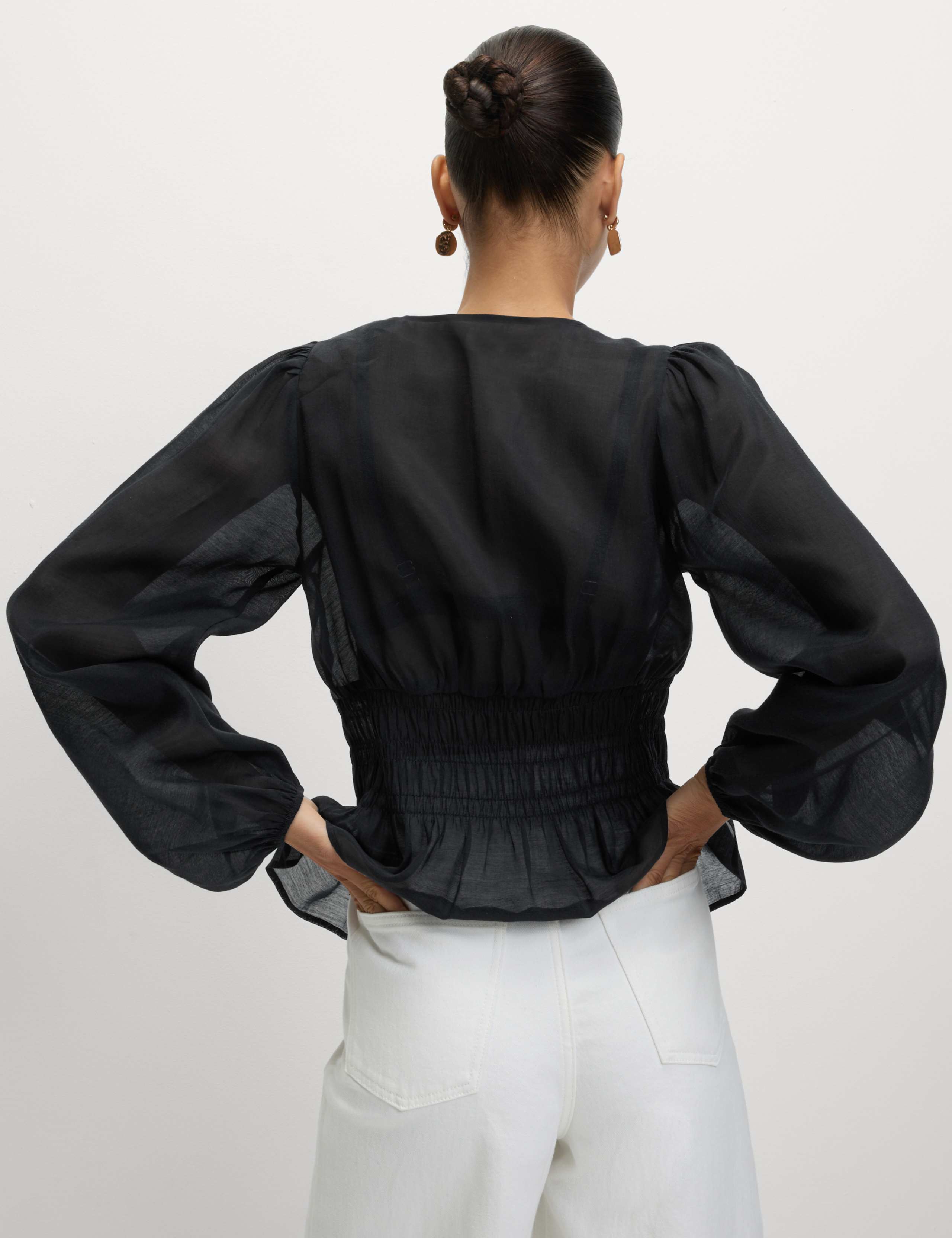 Lyocell Rich V-Neck Shirred Blouse 5 of 6