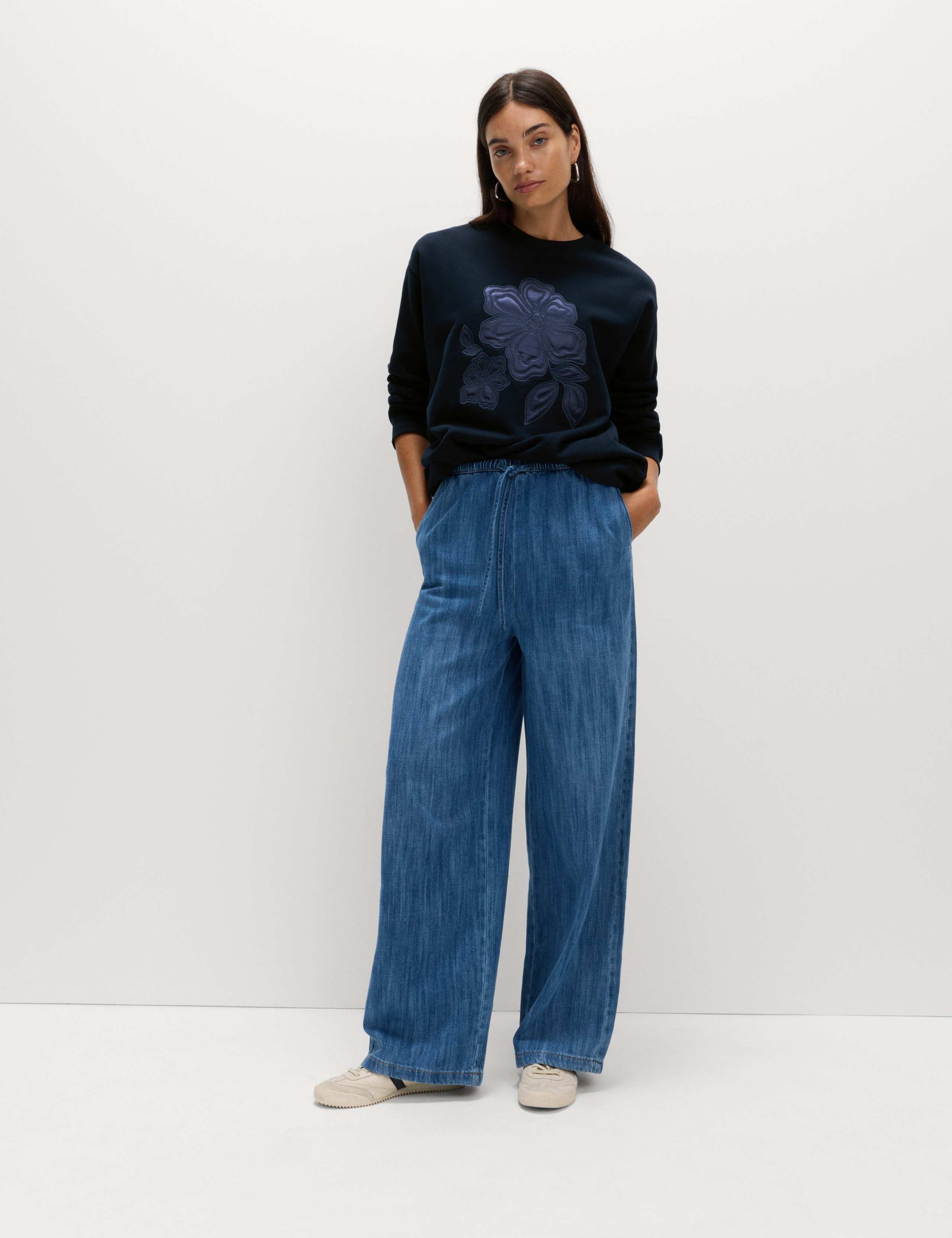 Pure Cotton Graphic Sweatshirt 3 of 6