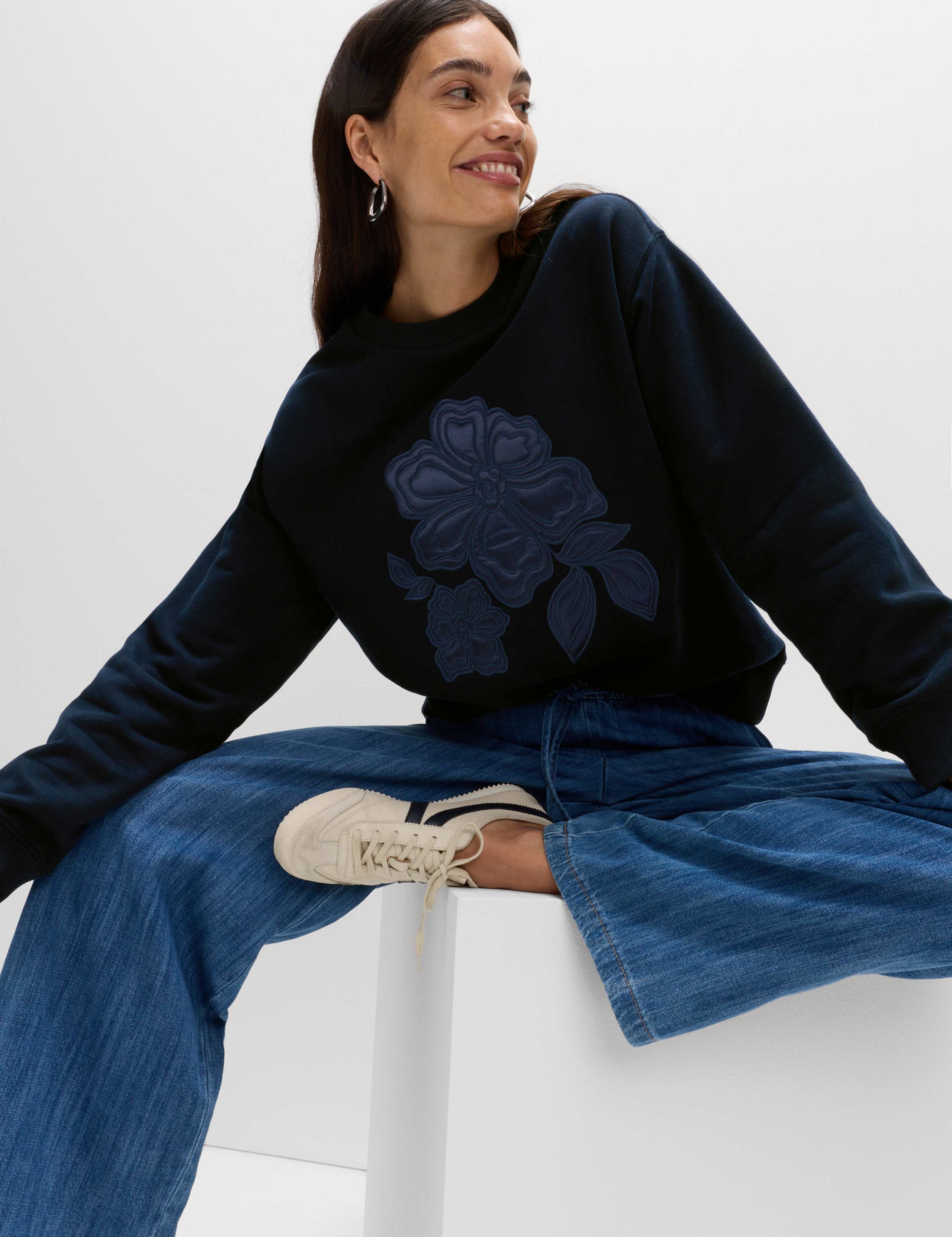 Pure Cotton Graphic Sweatshirt 6 of 6