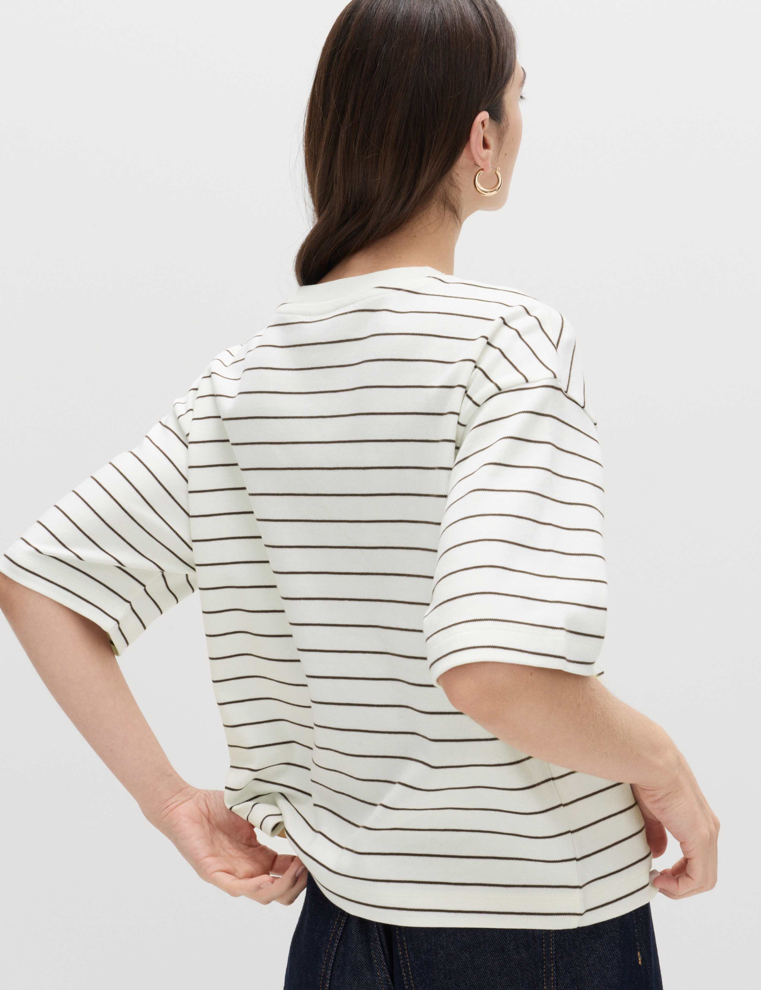 Pure Cotton Heavyweight Boxy Top 3 of 5