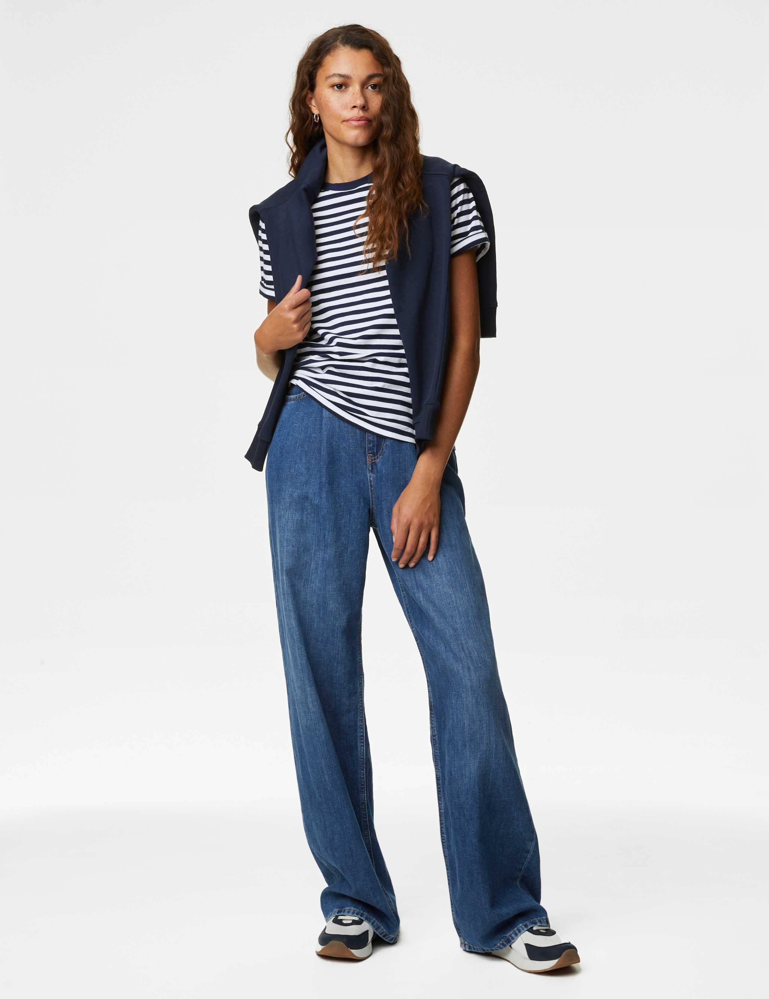 3pk Pure Cotton Everyday Fit T-Shirts 2 of 6