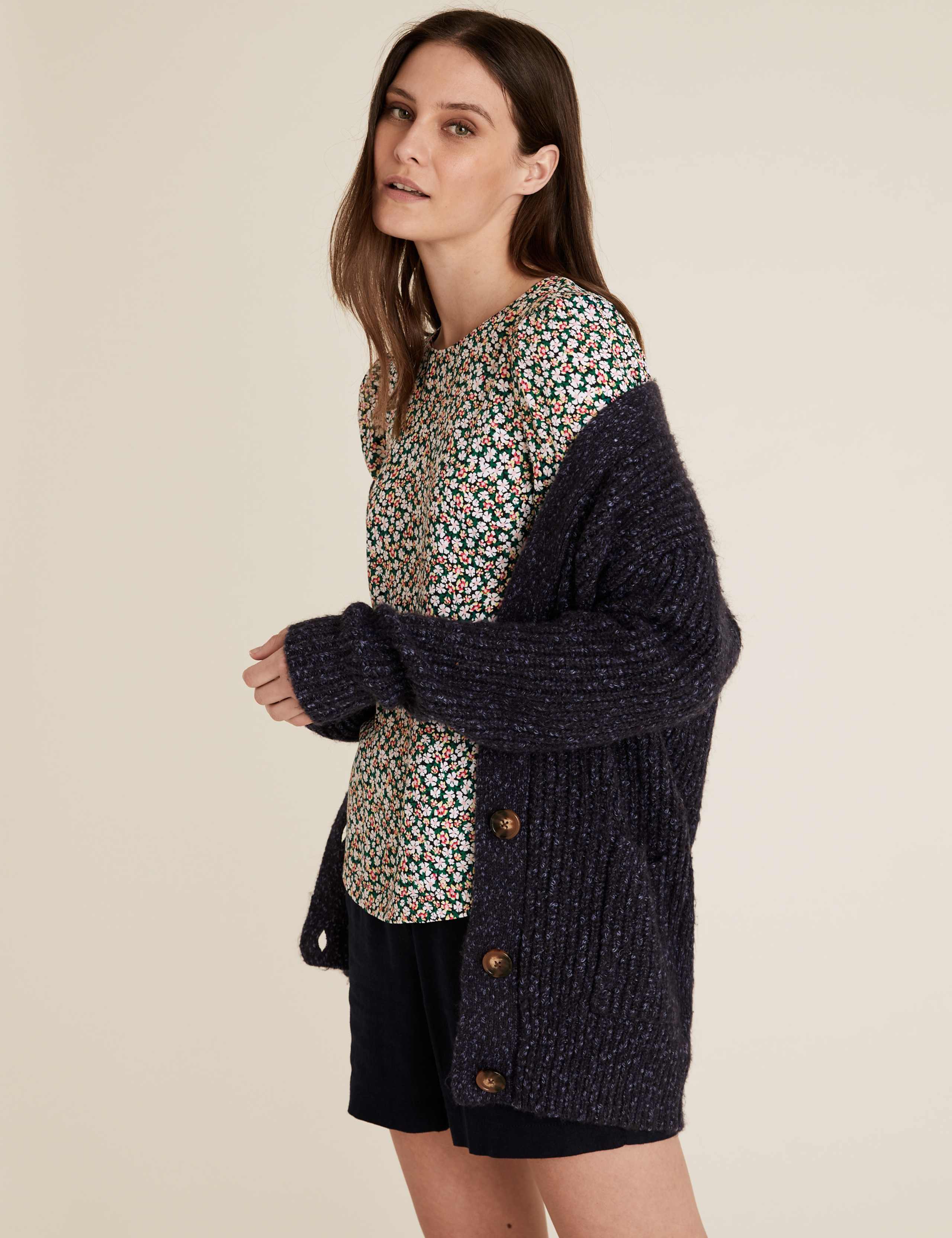 Floral Round Neck Puff Sleeve Top 1 of 6