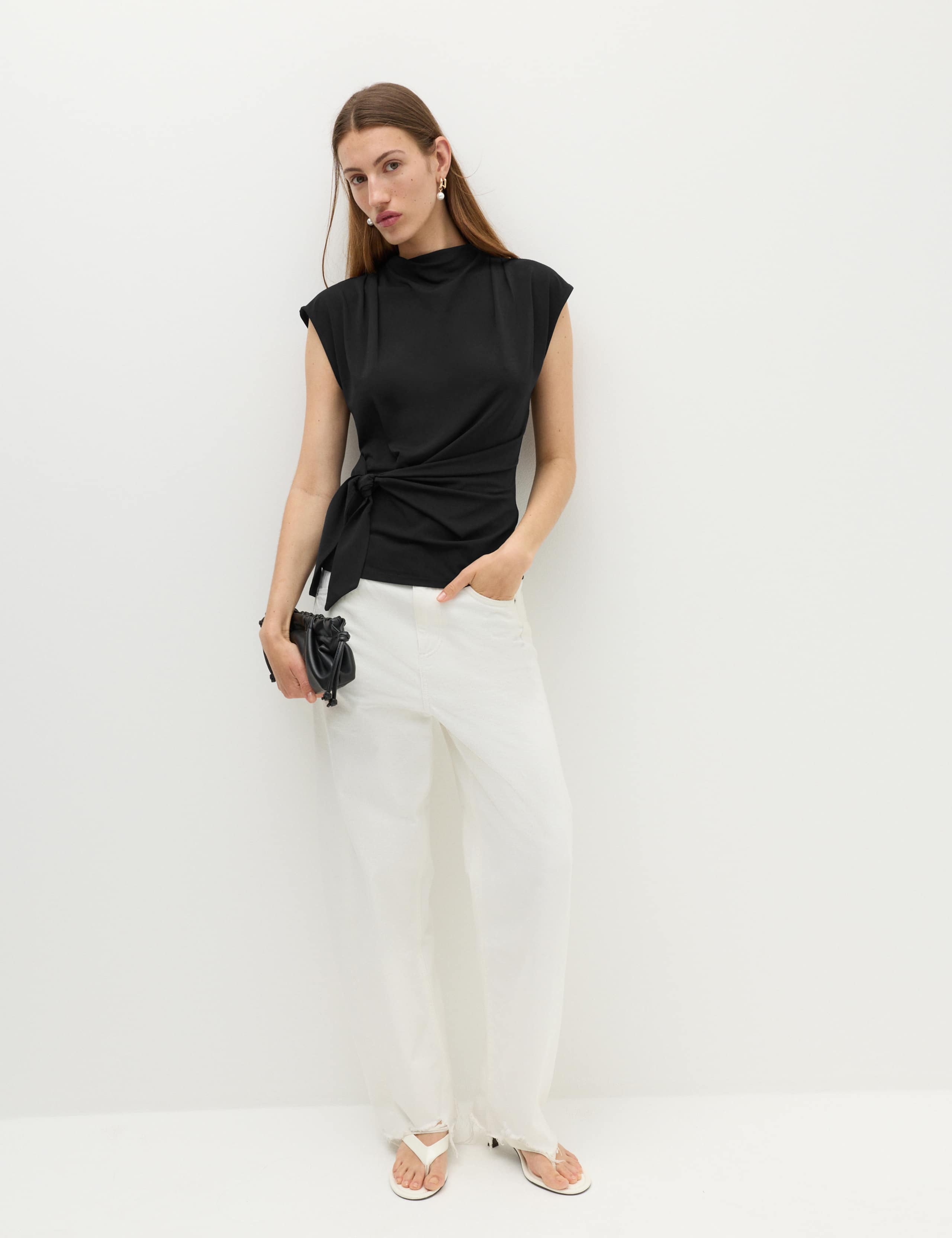 Sleeveless Knot Detail Top 3 of 6