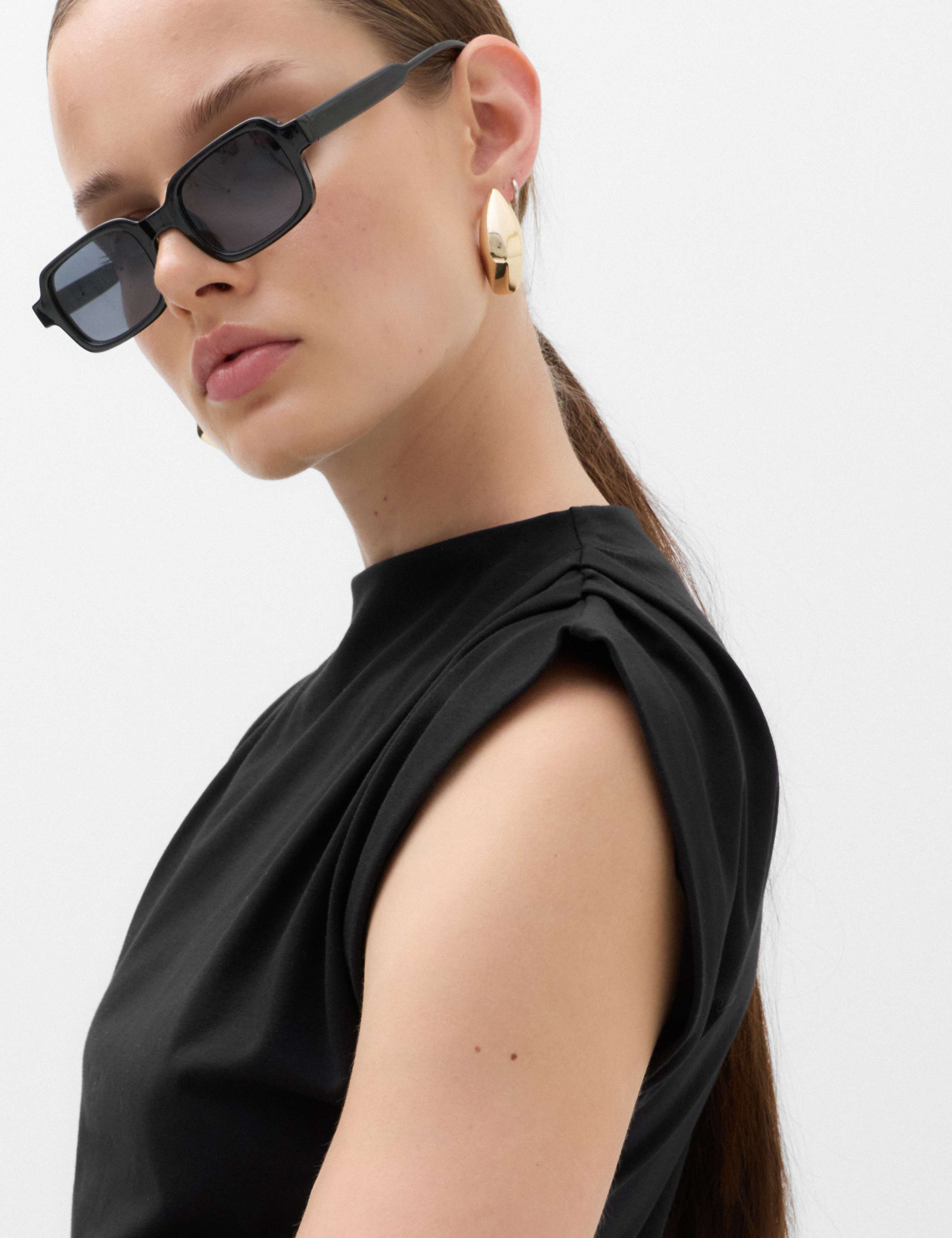 Cotton Rich Drape Asymmetric Top 5 of 6