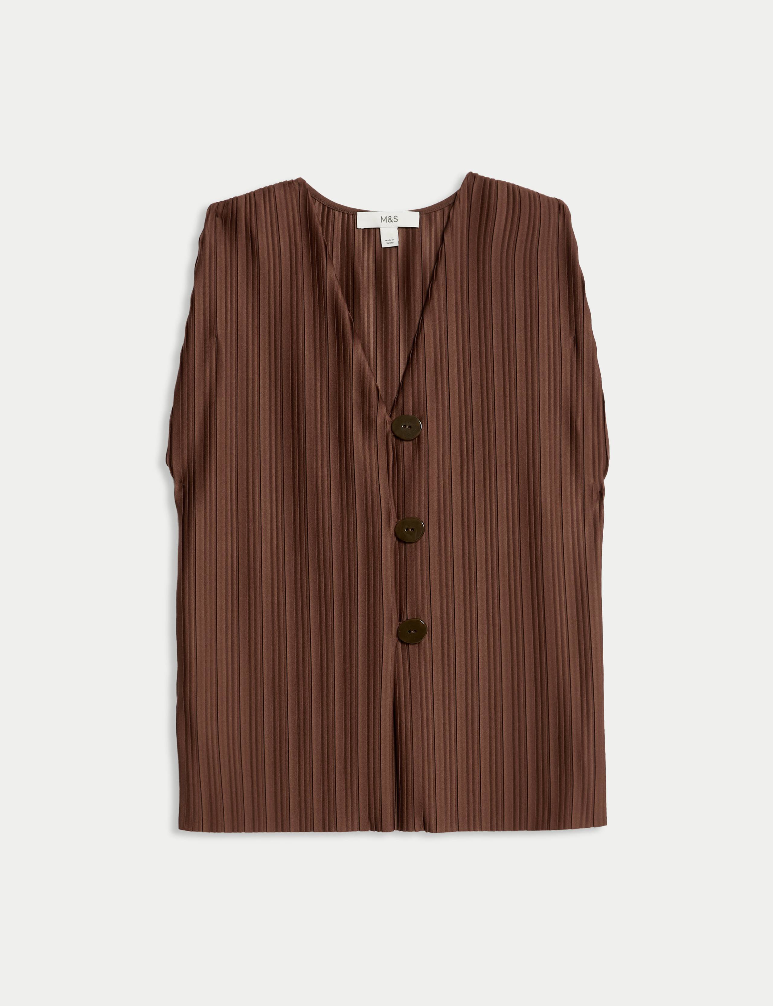 Plisse V-Neck Button Through Waistcoat 2 of 6
