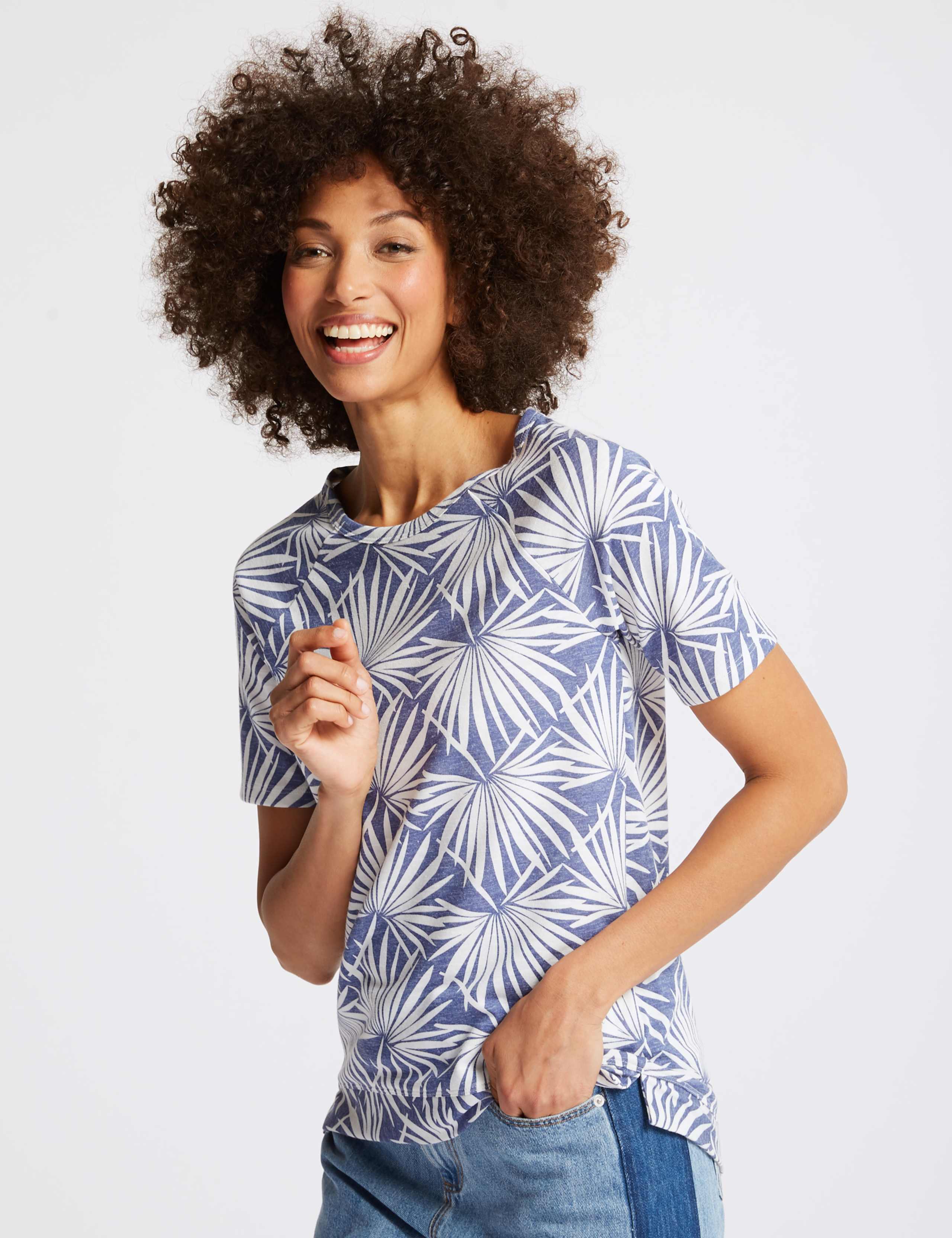 Printed Raglan Short Sleeve T-Shirt 3 of 5