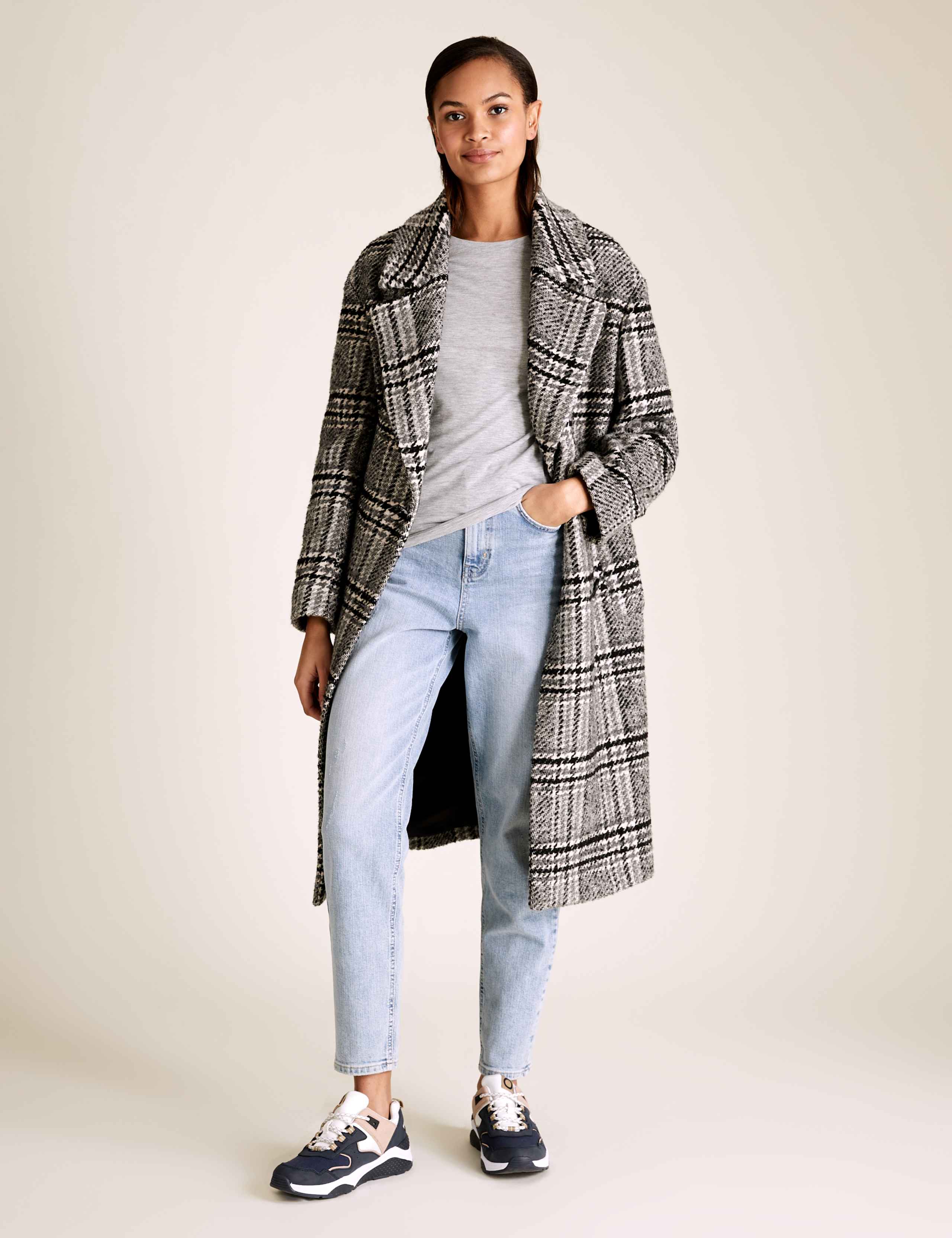 Crew Neck Regular Fit Long Sleeve Top 3 of 5