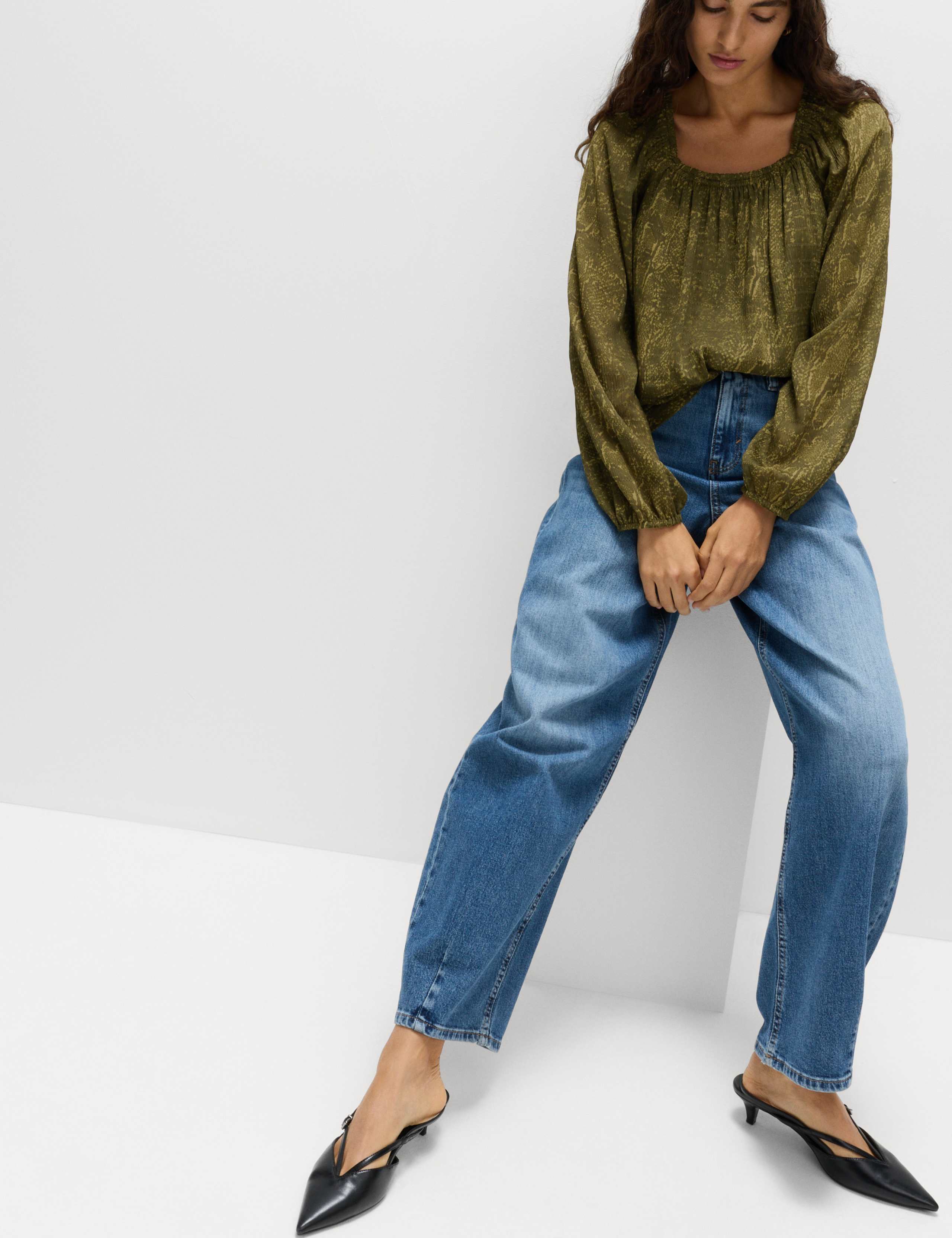 Printed Square Neck Blouse 3 of 5