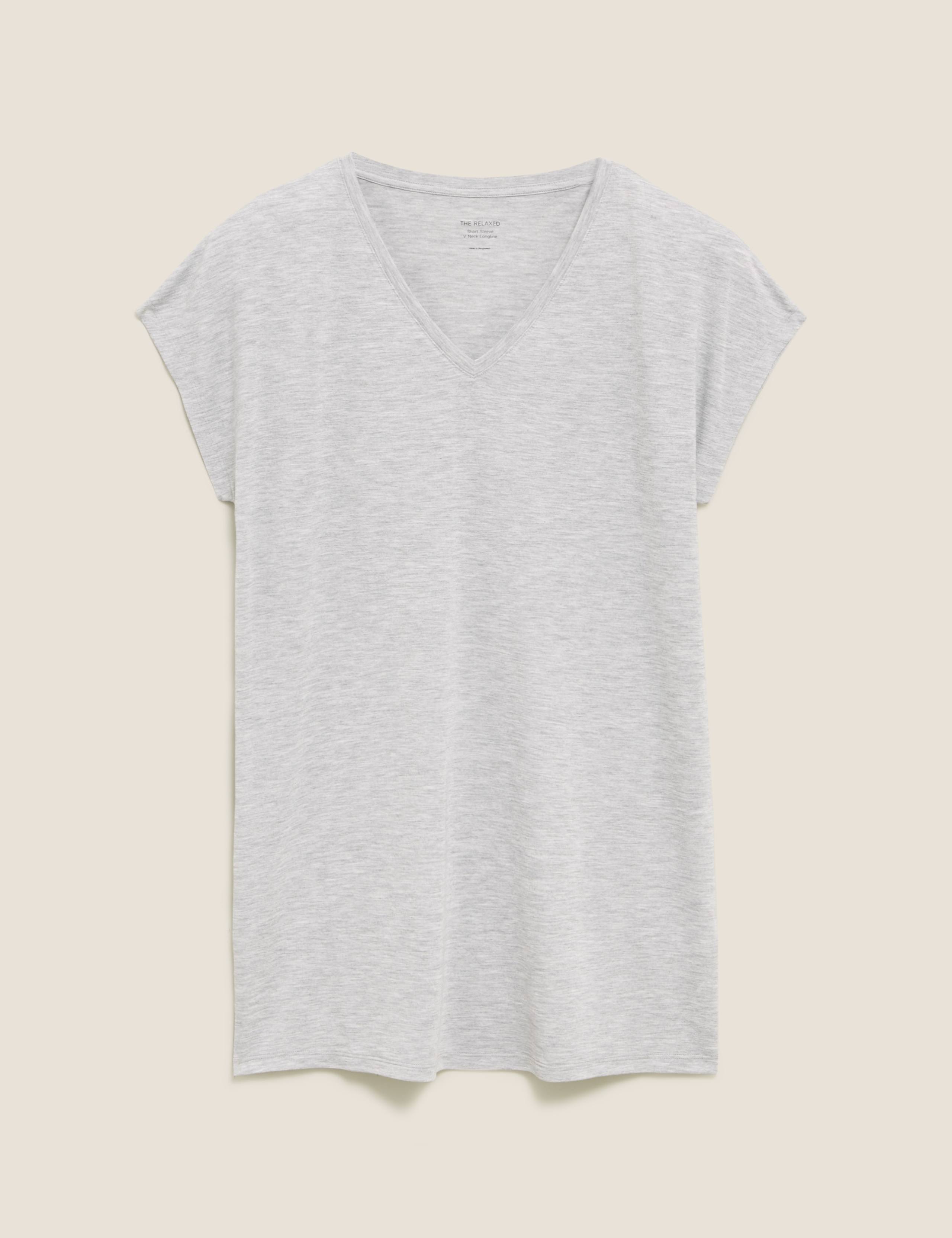V-Neck Relaxed Longline T-Shirt 2 of 5