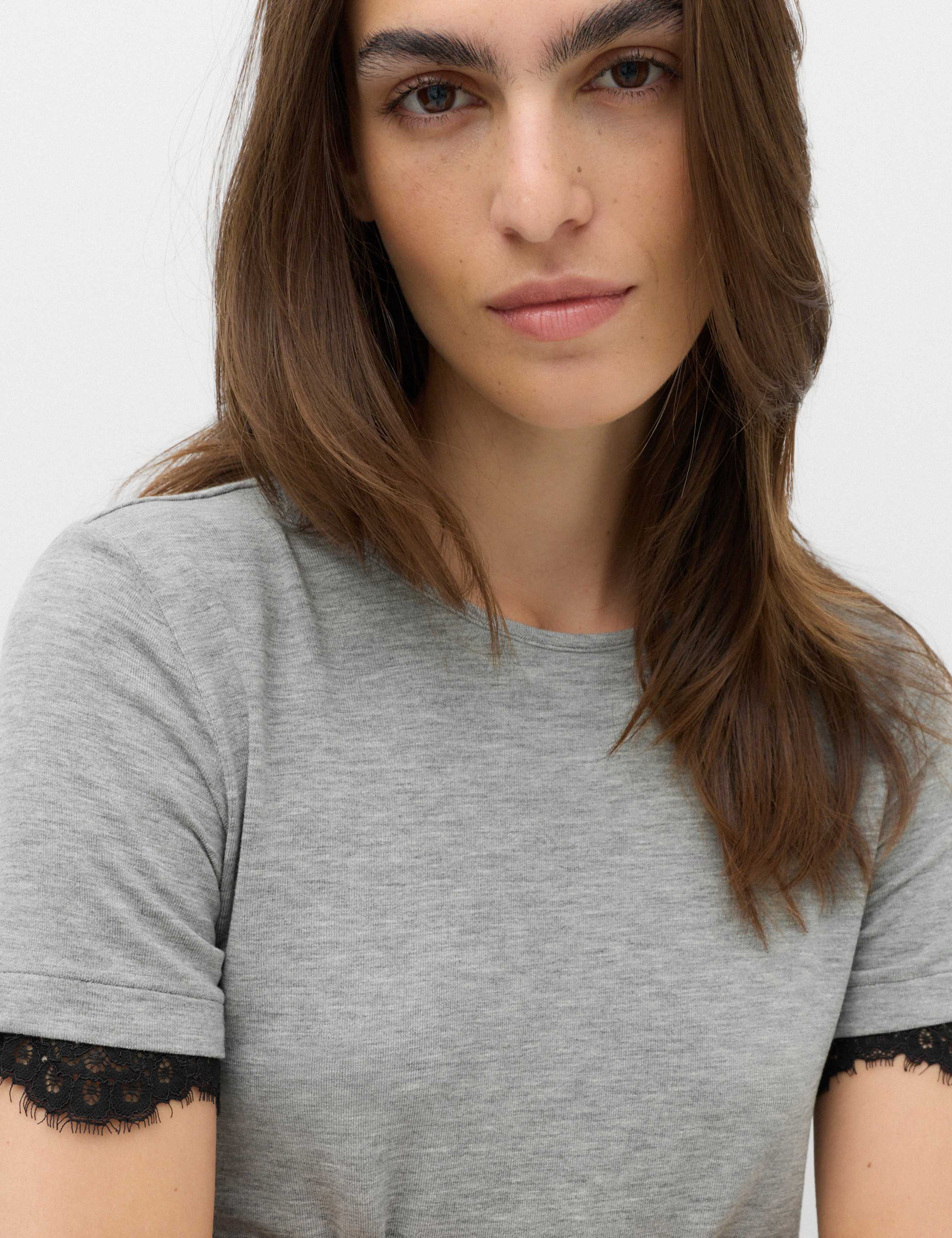 Short Sleeve Lace Trim T-Shirt 3 of 5