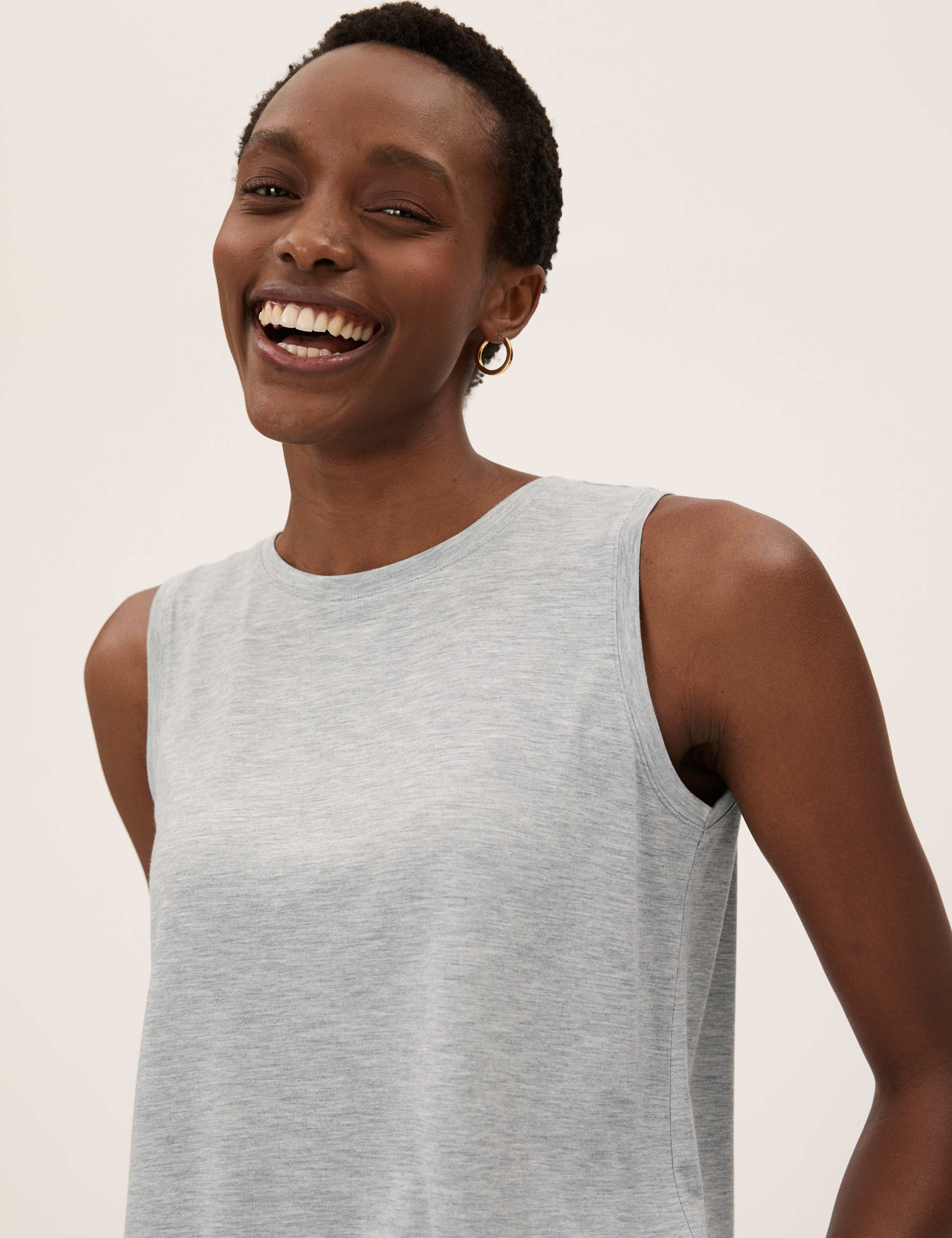 Crew Neck Relaxed Sleeveless Tank Top 1 of 5