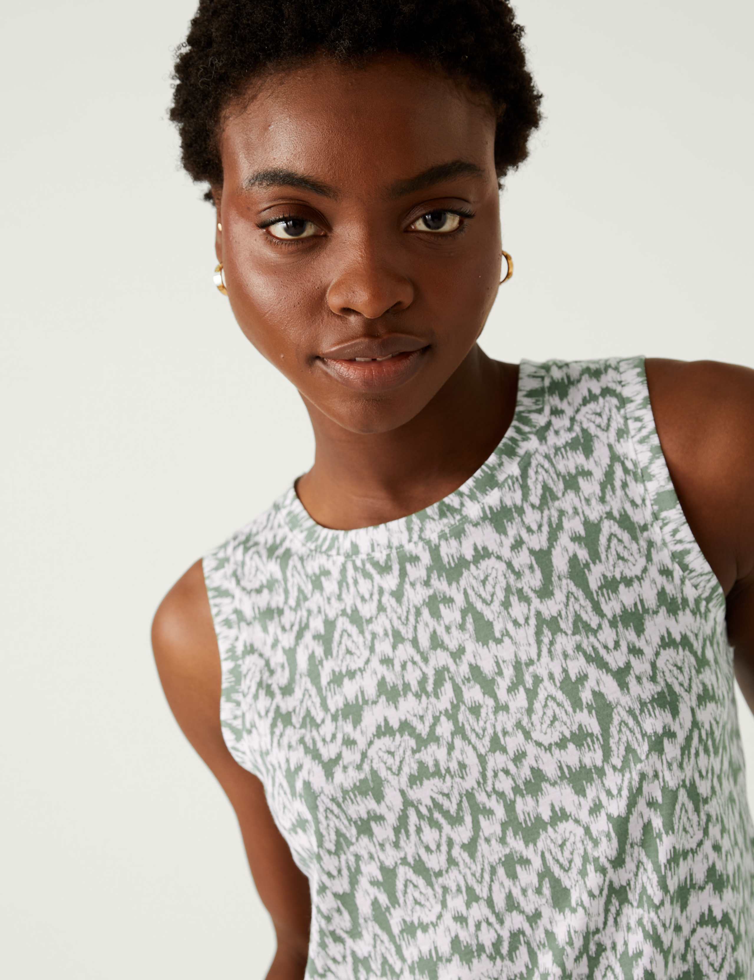 Printed Relaxed Vest Top 1 of 5