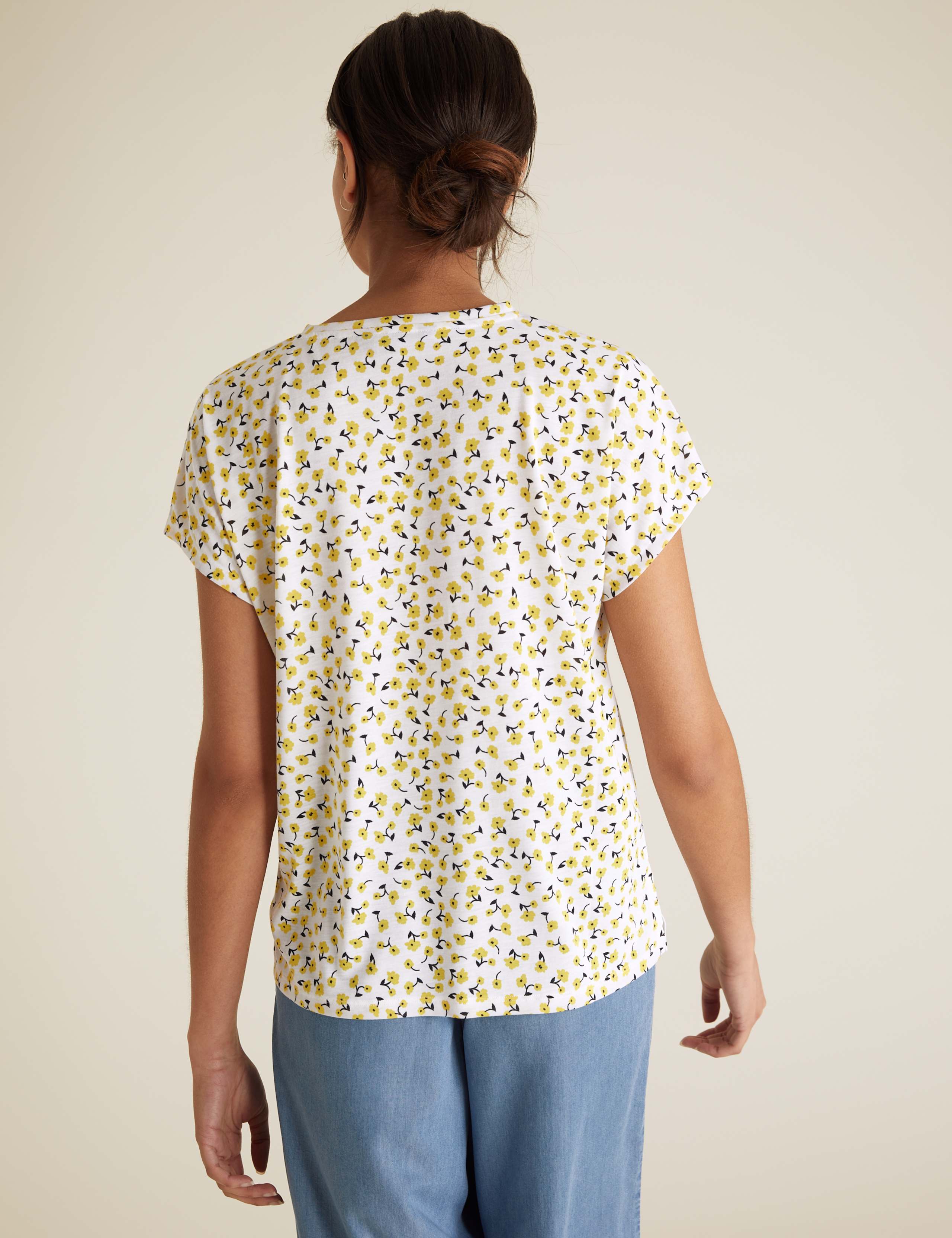 Floral Crew Neck Short Sleeve T-Shirt 4 of 4