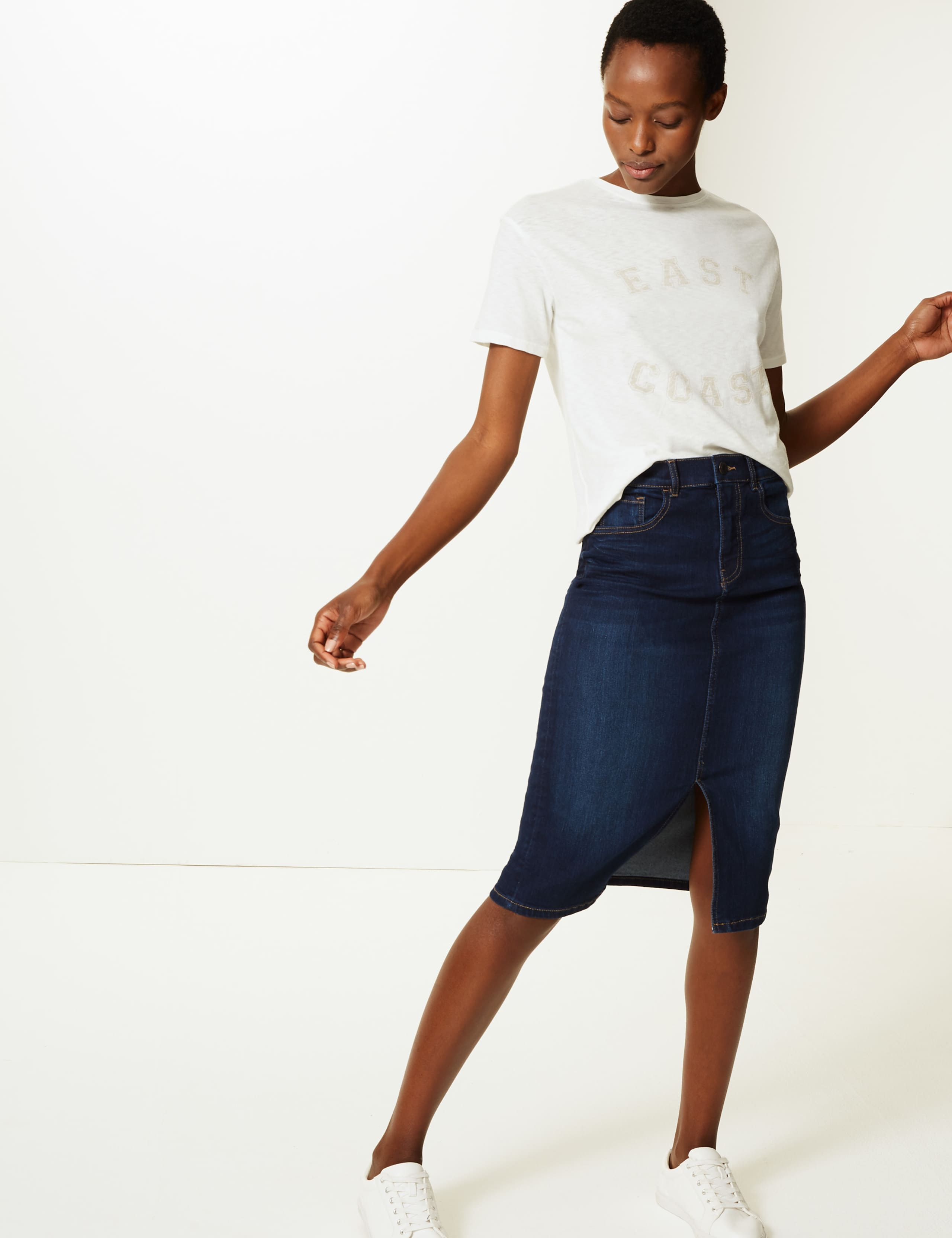 Pure Cotton East Coast Regular Fit T-Shirt 3 of 4