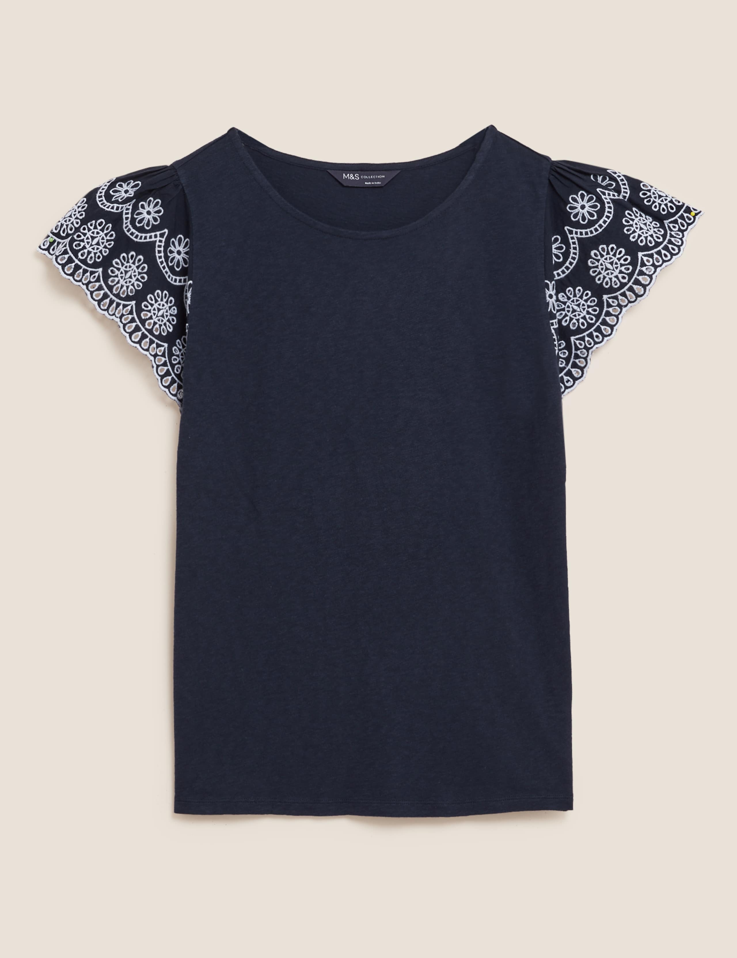 Pure Cotton Embroidered Sleeveless Vest 2 of 5