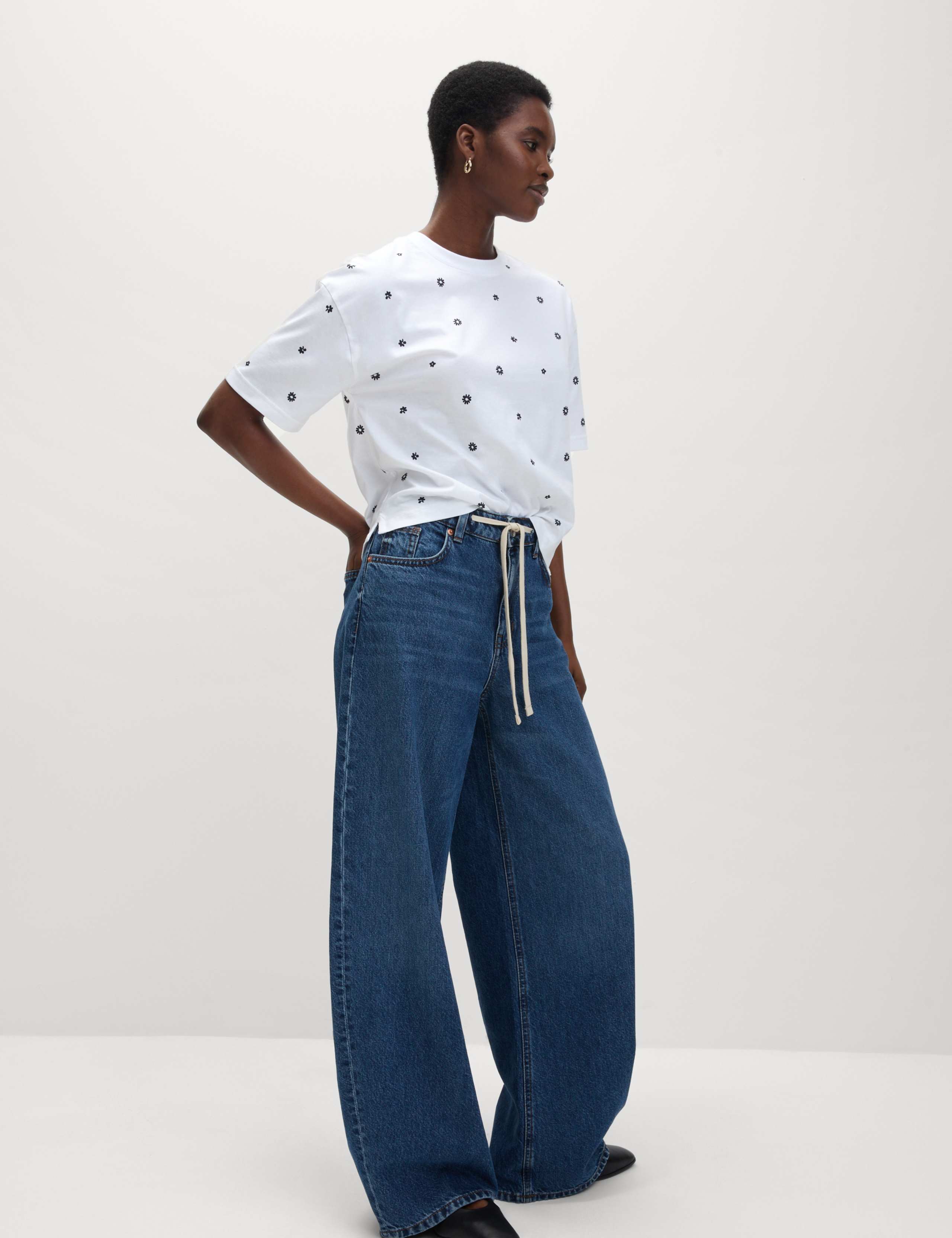 Pure Cotton Floral T-Shirt 3 of 5