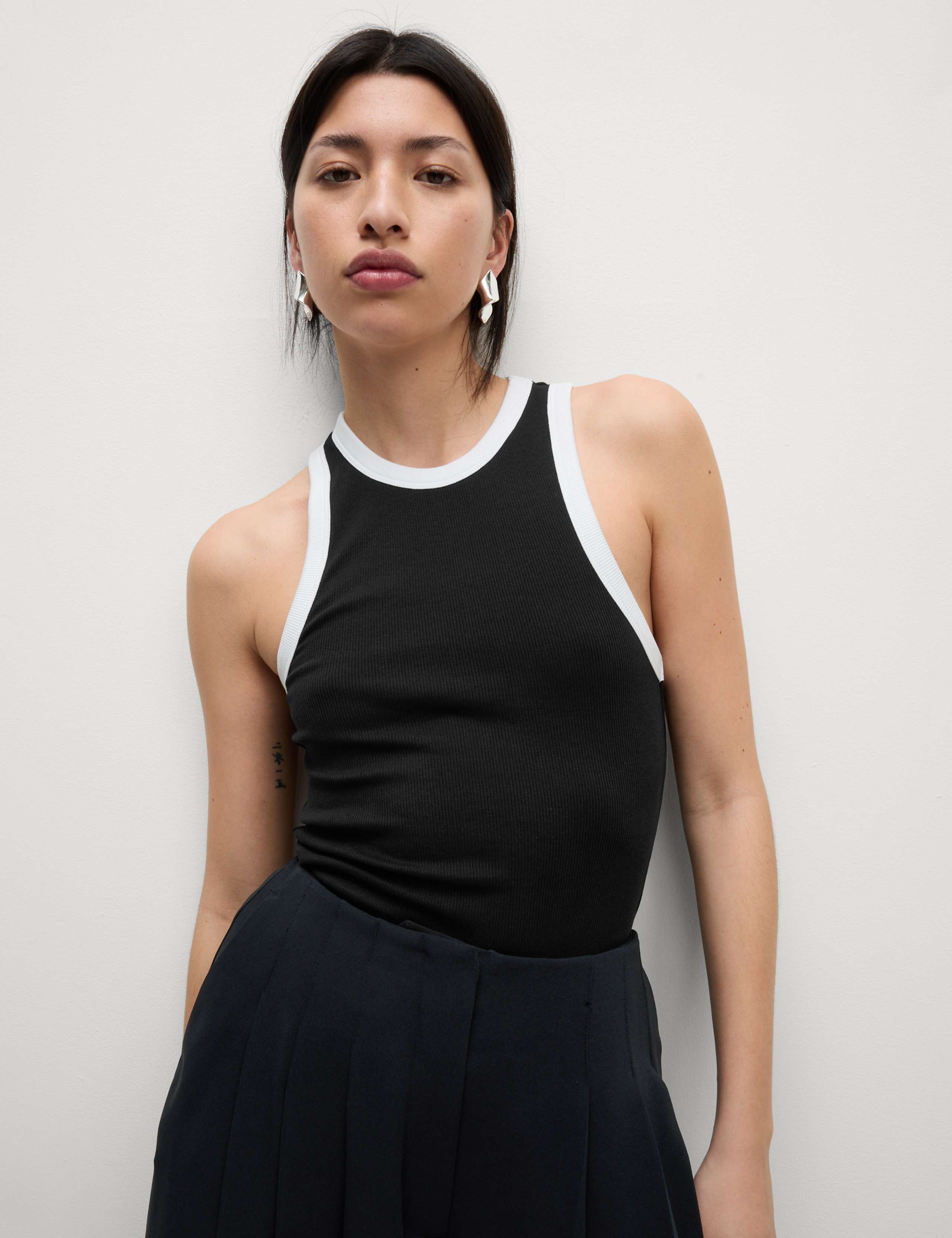 Cotton Rich Textured Racer Vest 4 of 4