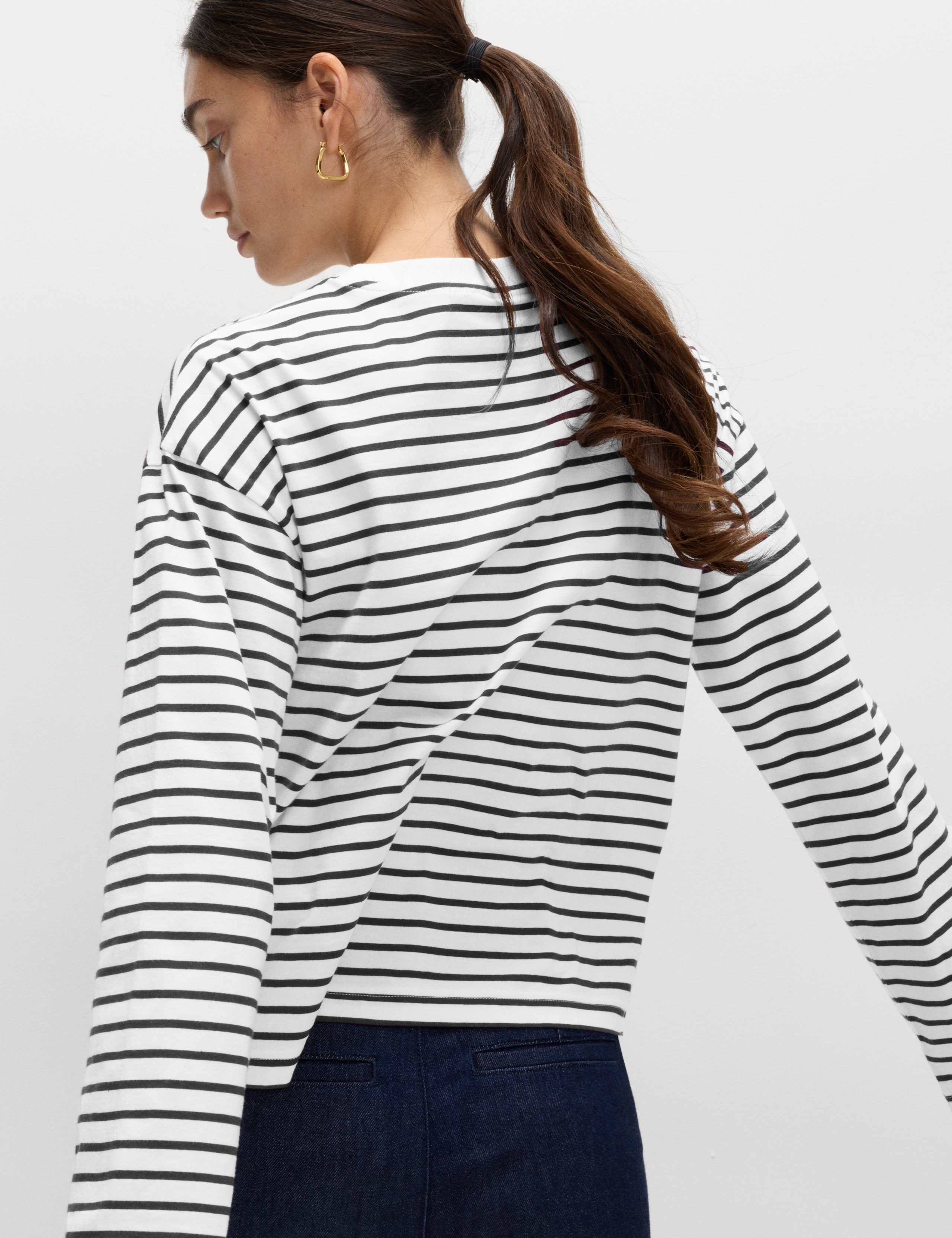 Pure Cotton Boxy Top 3 of 4