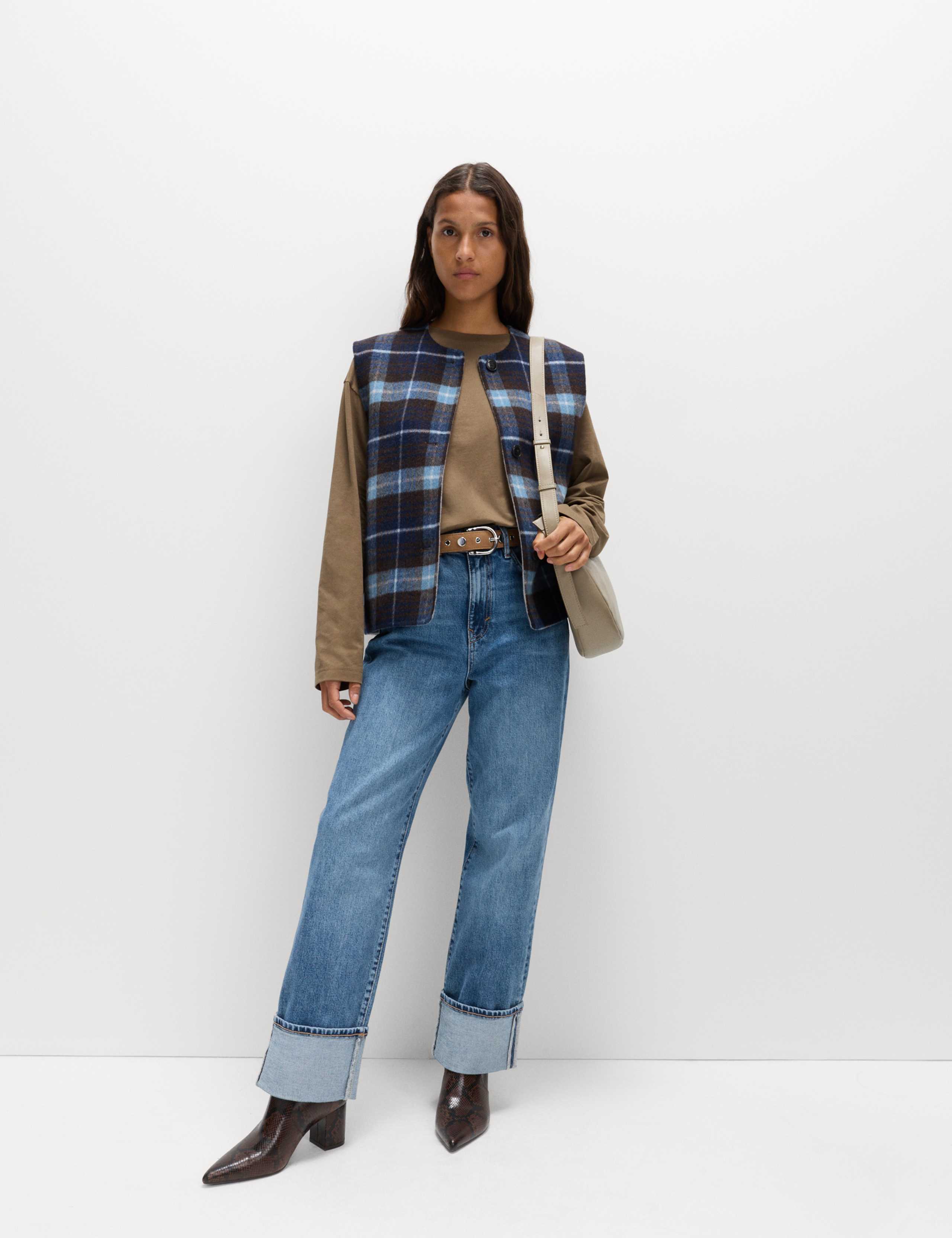 Pure Cotton Boxy Top 3 of 5