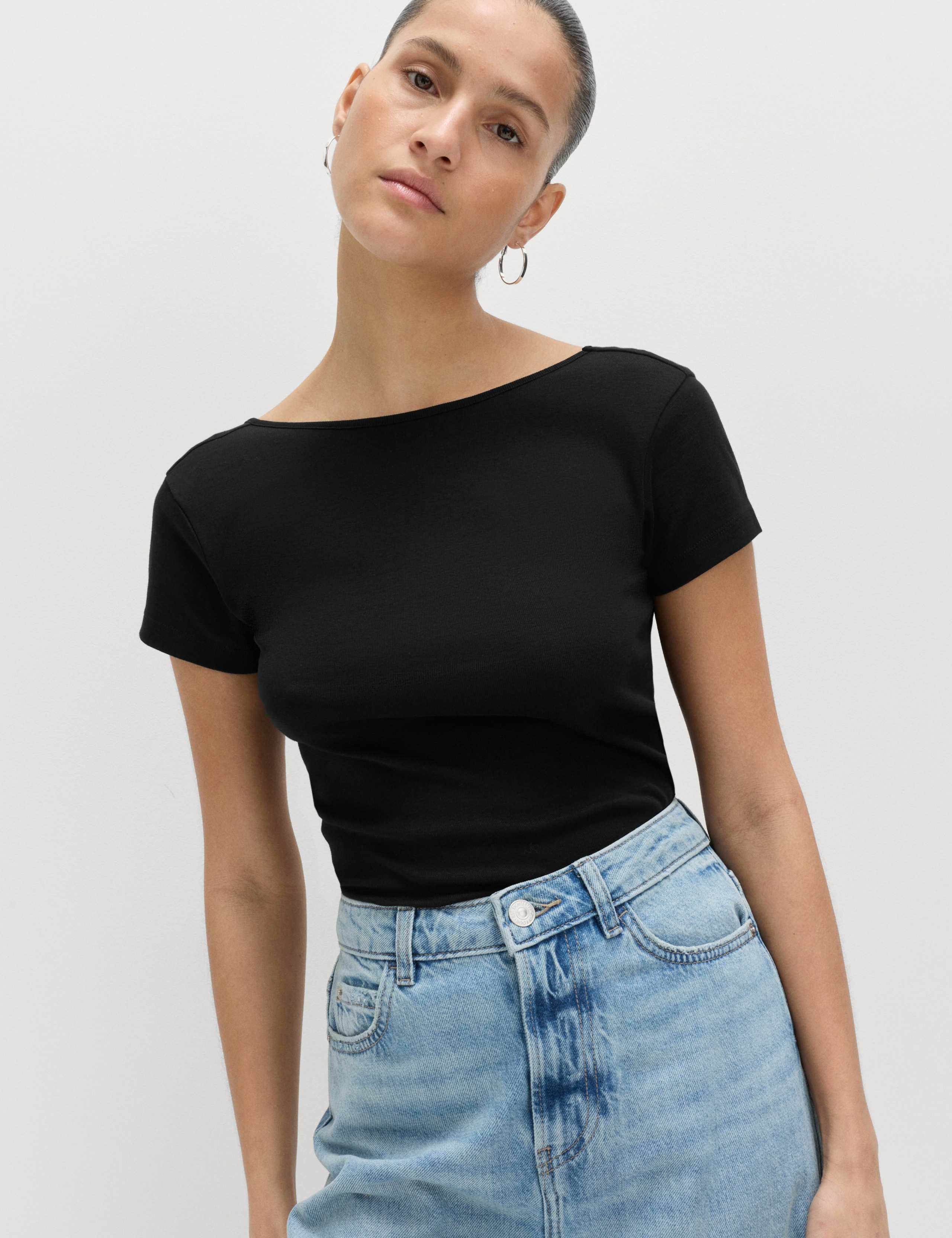 Pure Cotton Short Sleeve Scoop Back T-Shirt 4 of 6