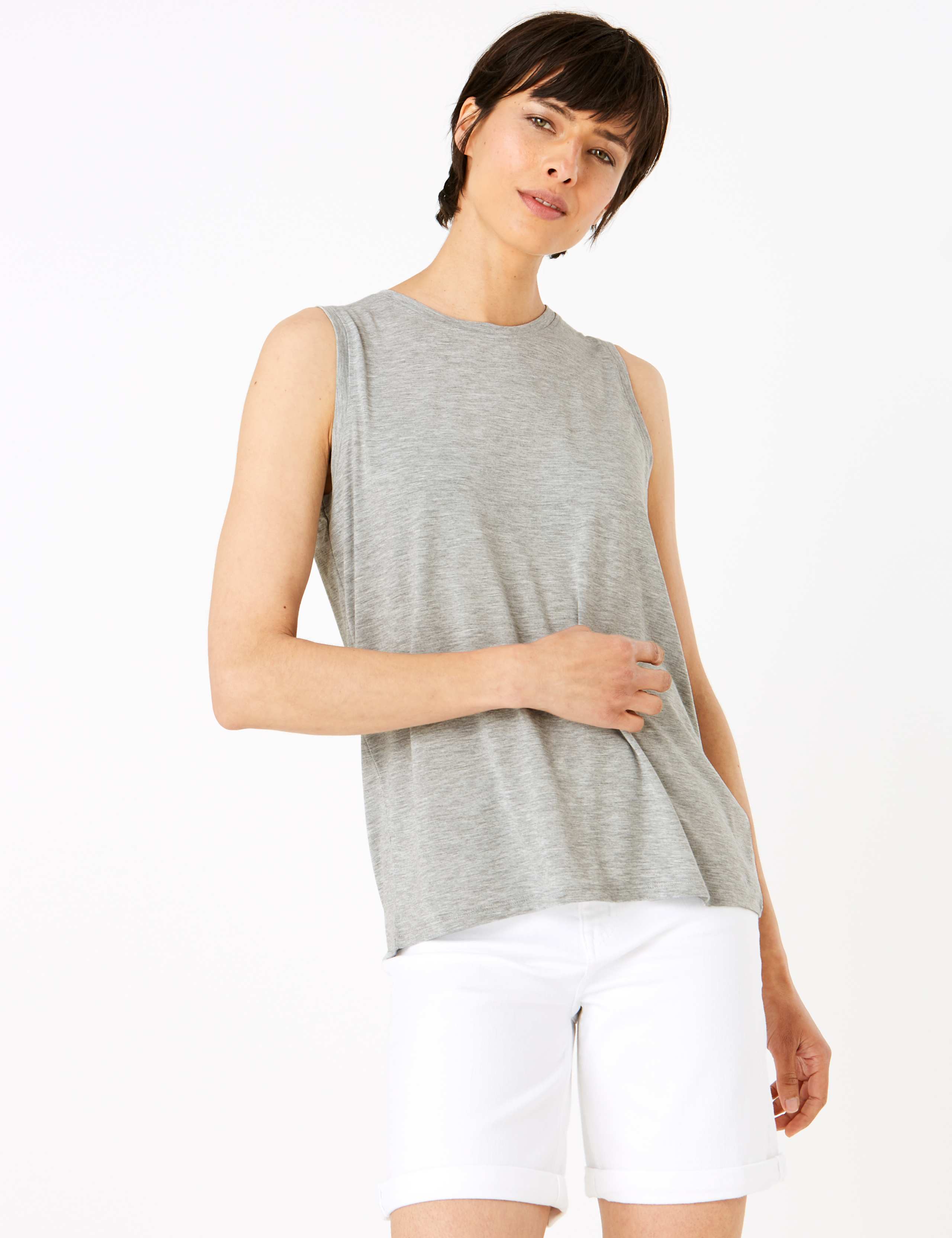 Relaxed Sleeveless Tank Vest Top 3 of 4