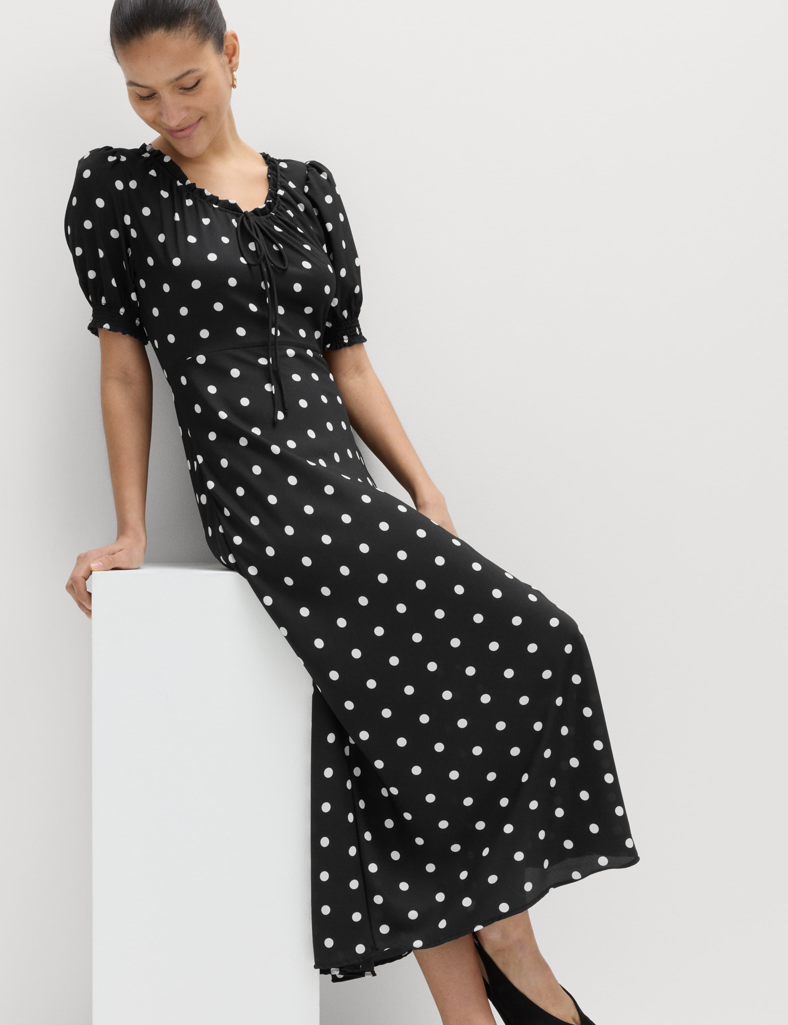 Ruched Midi Tea Dress 6 of 6